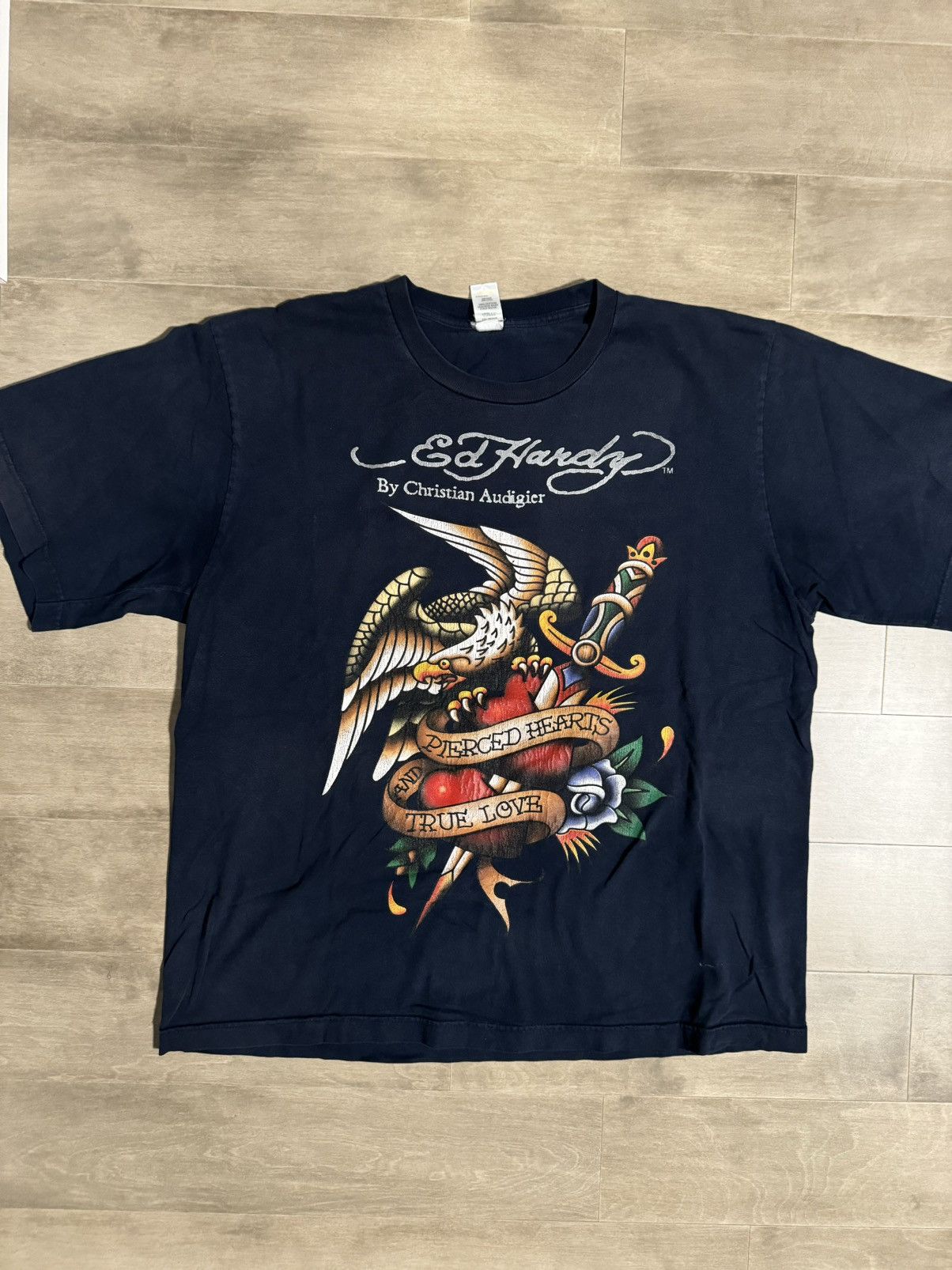 Ed Hardy × Vintage Vintage Ed Hardy T shirt! Size US XL / EU 56 / 4 - 1 Thumbnail