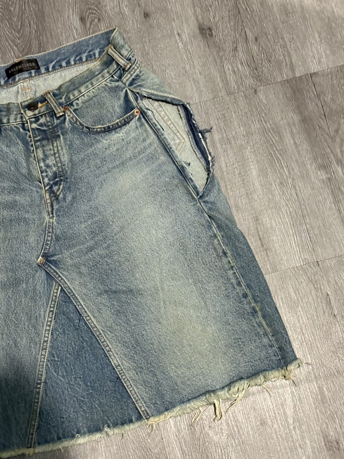 Balenciaga NWT Balenciaga 2022 Denim Sleeveless Top / Size 38 Size S / US 4 / IT 40 - 5 Thumbnail