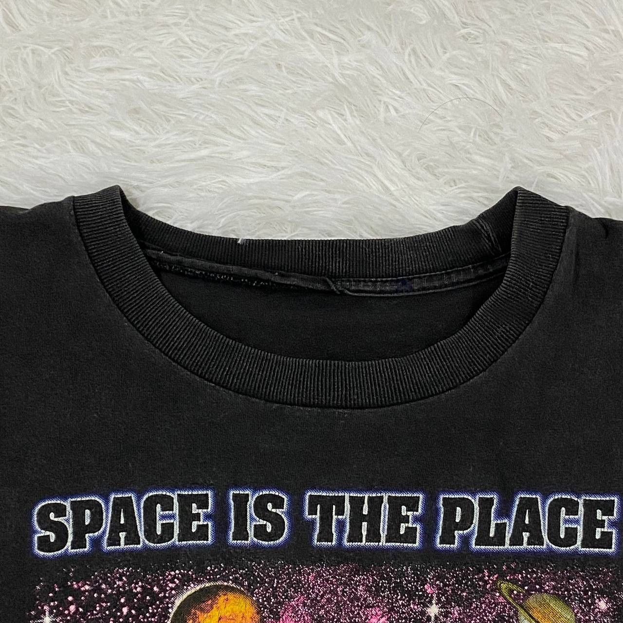 Other Vintage glow in the dark space is the place Size US L / EU 52-54 / 3 - 6 Thumbnail