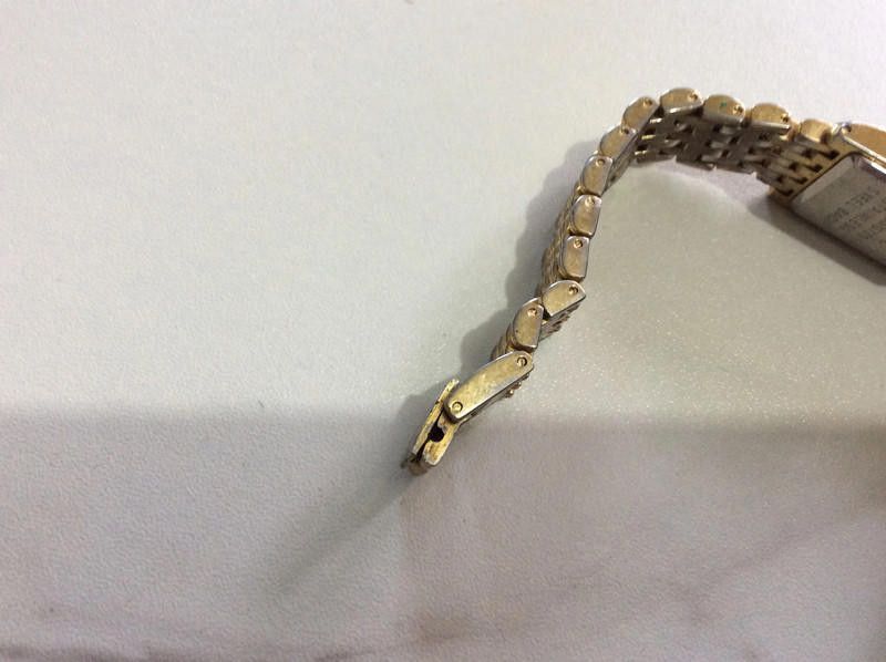 Designer Limit black dial gold bracelet watch Size ONE SIZE - 6 Thumbnail