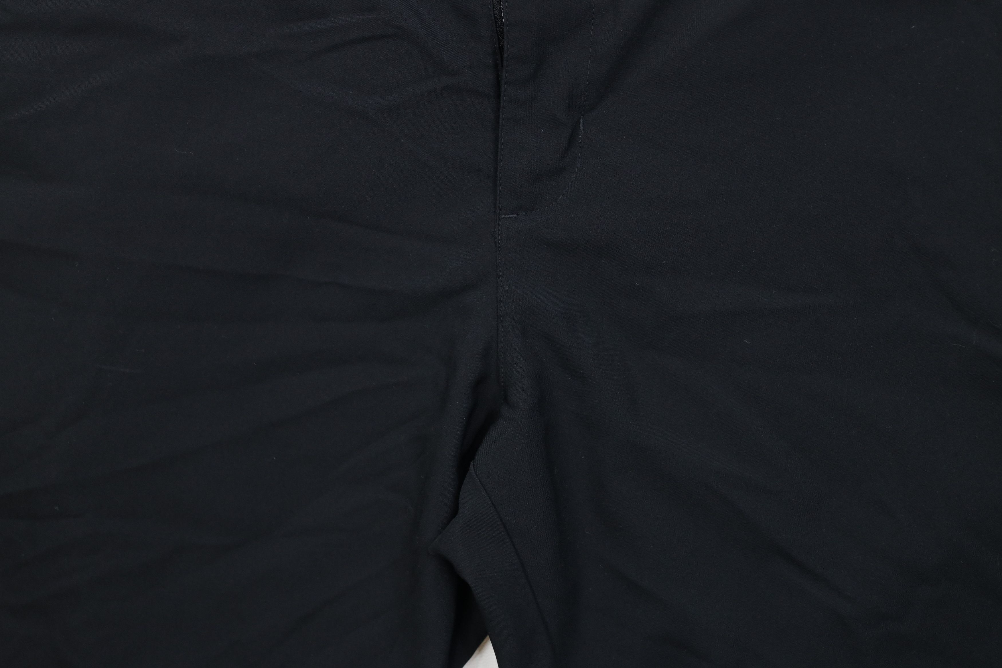 Adidas Vintage Y2K Adidas Golf Spell Microfiber Chino Shorts Black Size US 32 / EU 48 - 4 Thumbnail