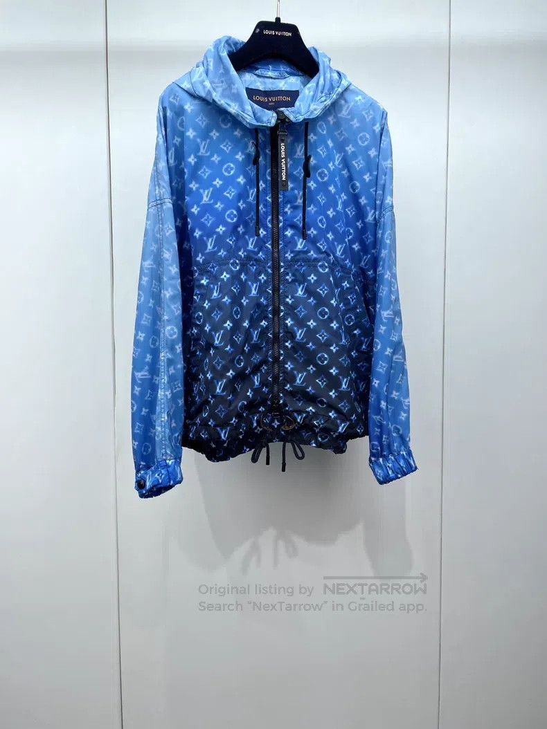 Louis Vuitton Louis Vuitton Old-print gradient hooded trench jacket Size XXS / US 00 / IT 34 - 1 Thumbnail