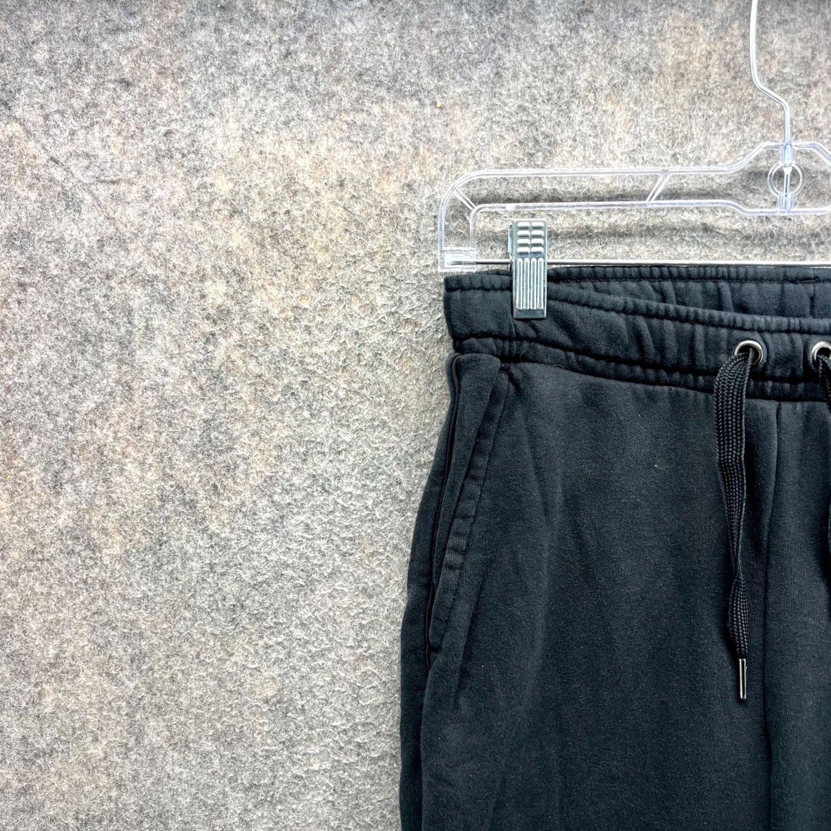 Puma PUMA Sweatpants Mens M Black Fleece Joggers Drawstring Logo Athletic Sportswear Tight Cuffed Pockets Regular Inseam 26 Size US 31 - 7 Thumbnail