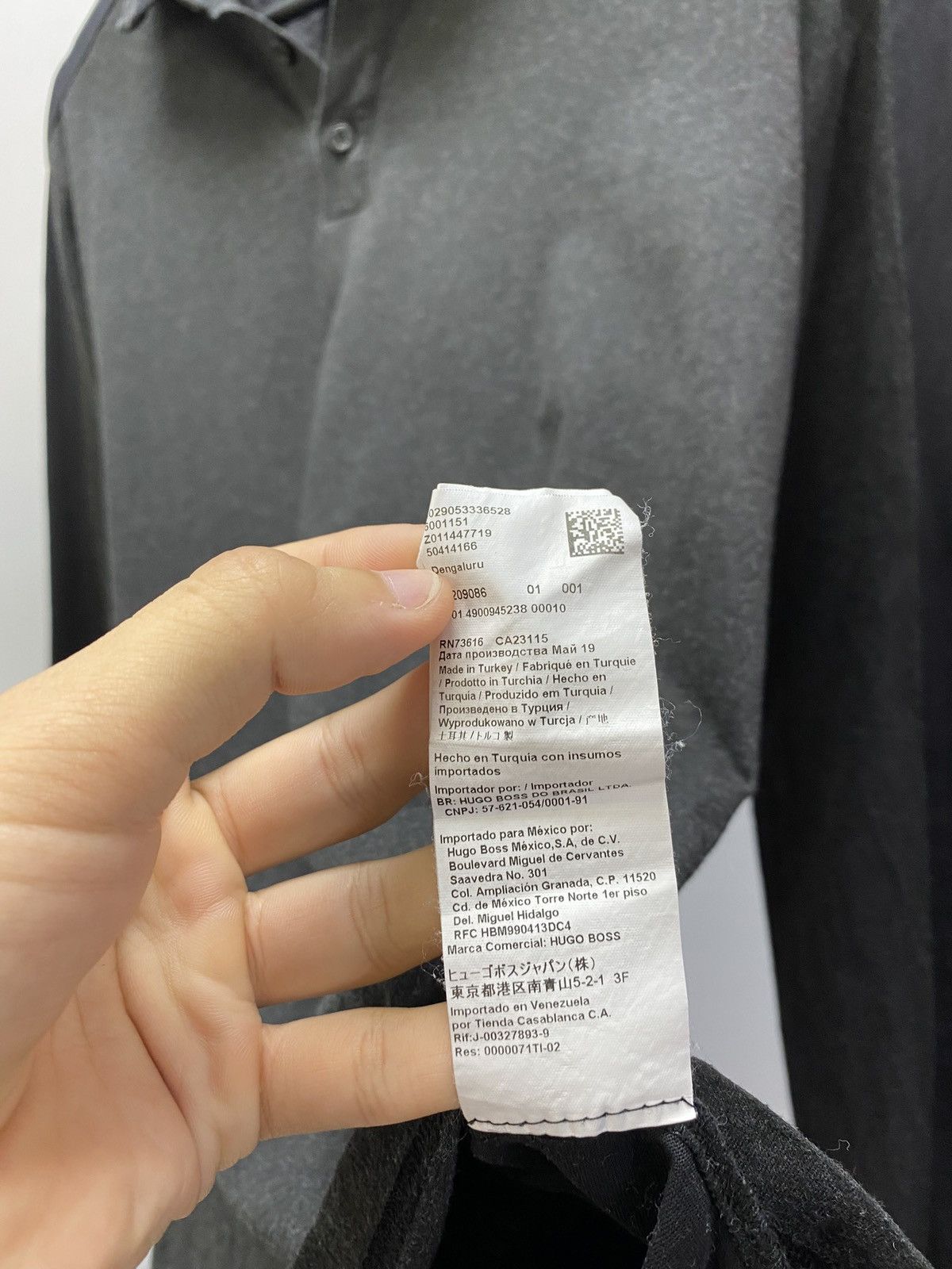 Hugo Boss × Vintage Vintage Hugo Boss Logo Longsleeve Polo Shirt Size US M / EU 48-50 / 2 - 9 Thumbnail