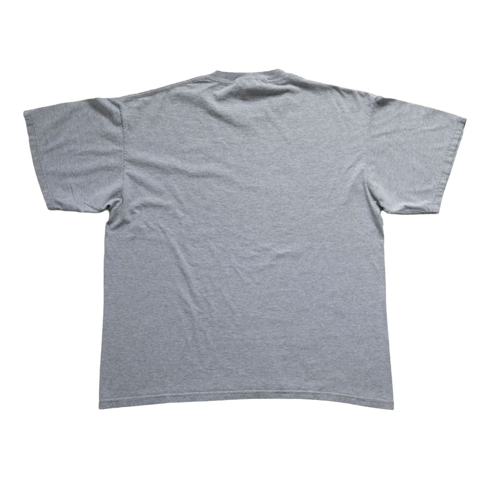 Nike VINTAGE Nike SOCCER T-Shirt Gray 90s USA MADE BIG SWOOSH GRAPHIC Crew Neck Size L Men Short Sleeve Shirts Size US L / EU 52-54 / 3 - 3 Thumbnail