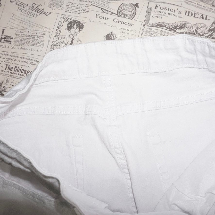 Vintage 2 -Vintage Y2K white women’s jeans essential 00s femme pants Size US 26 / EU 42 - 3 Thumbnail