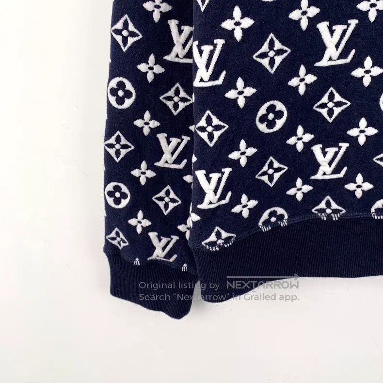 Louis Vuitton Louis Vuitton Dark blue logo presbyopic full print cotton Size US XS / EU 42 / 0 - 4 Thumbnail