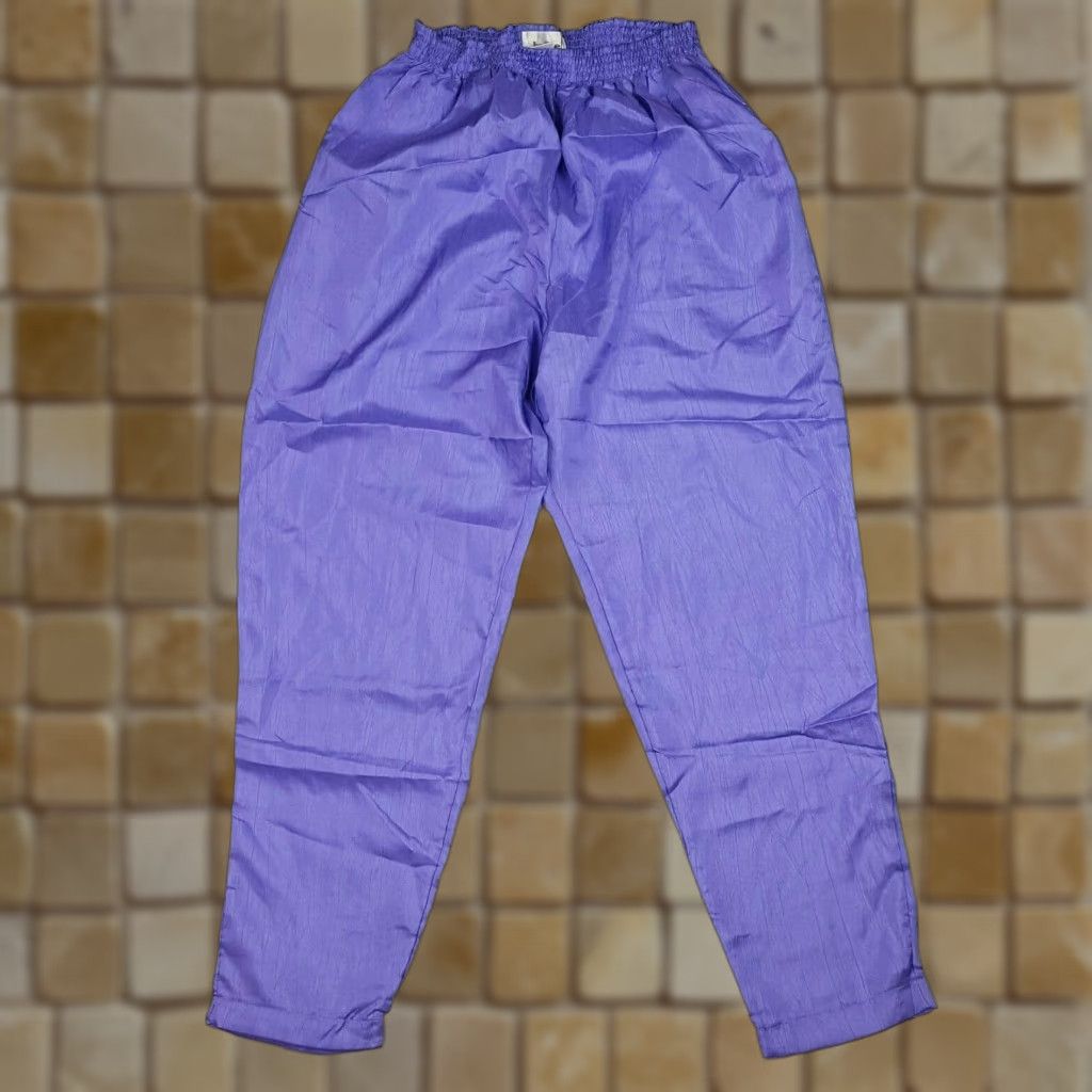 Vintage VINTAGE Rafael Purple Stretch Tapered Women's M Windbreaker Track Pants Size 32" / US 10 / IT 46 - 1 Thumbnail