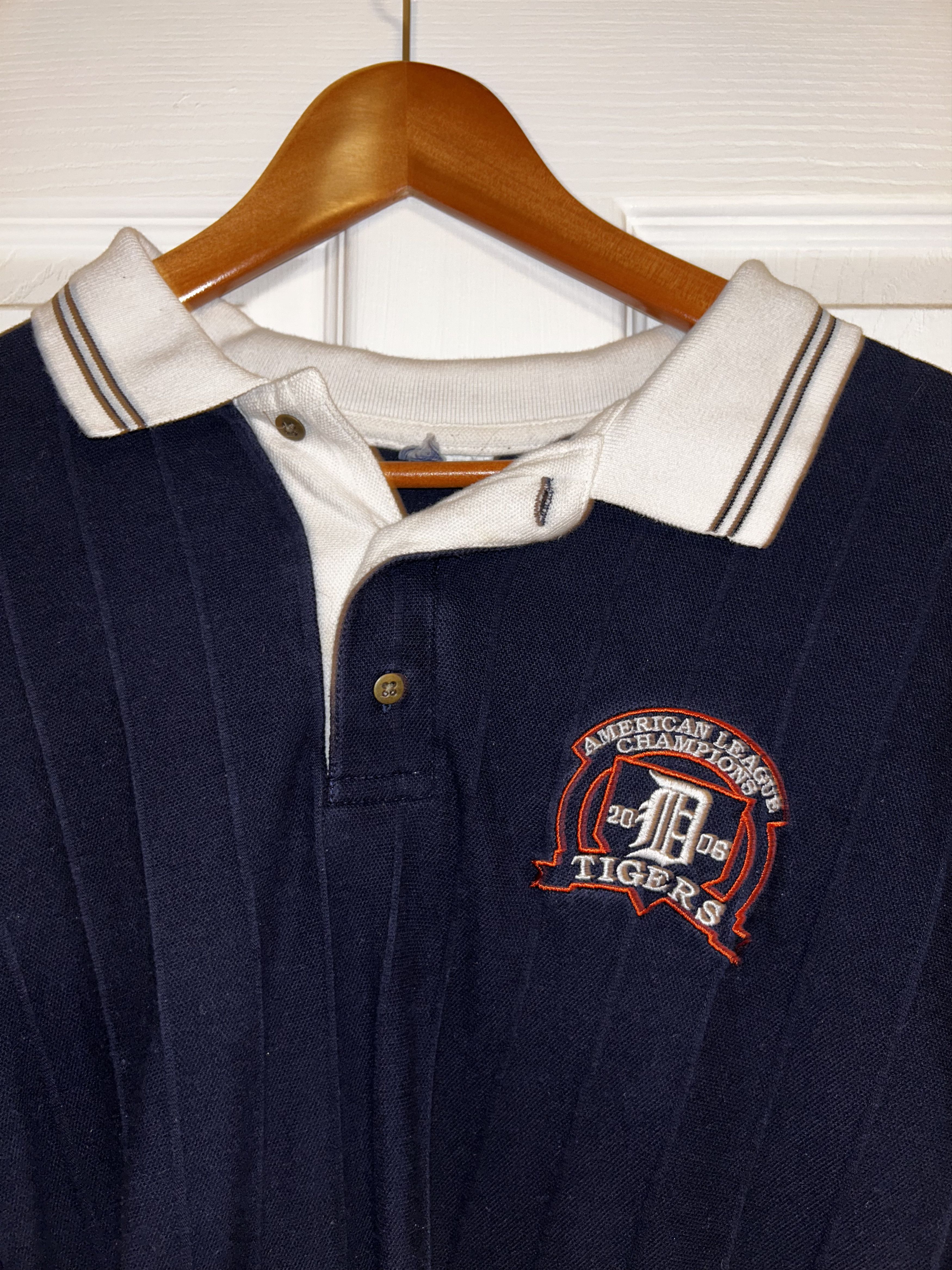 Vintage Vintage Detroit Tigers Collared Tee Size US XXL / EU 58 / 5 - 2 Thumbnail
