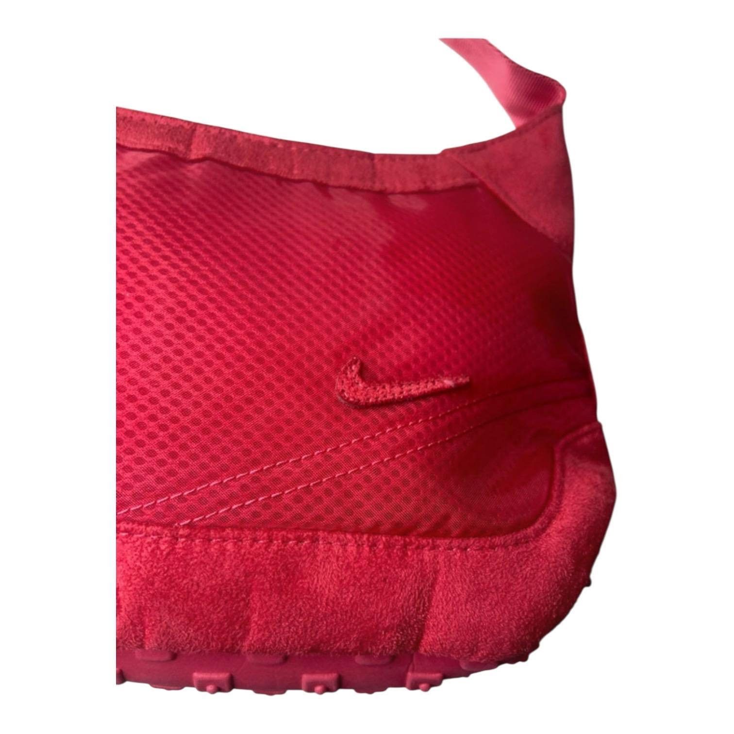 Nike The Nike Mini Baguette Sneaker Sole Bag Size ONE SIZE - 3 Thumbnail