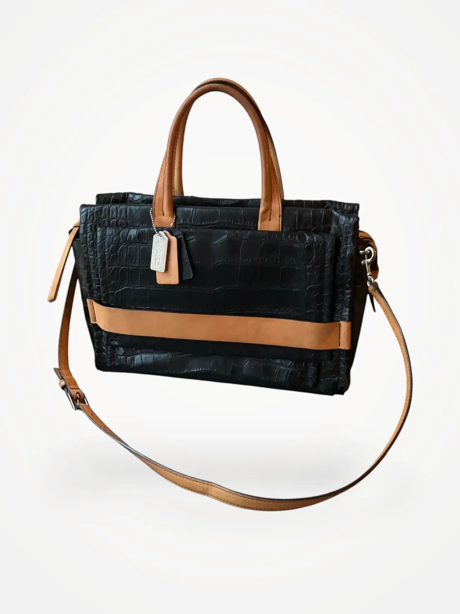 Coach Coach Coach Bleecker Matte Croc Embossed Leather Bucket Bag Size ONE SIZE - 1 Thumbnail