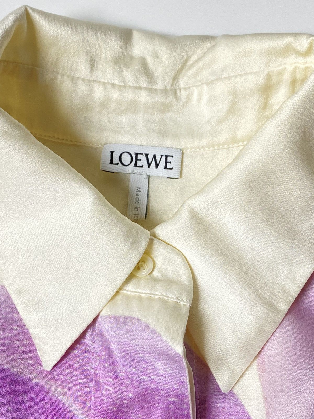 Loewe FW23 LOEWE X MARUJA MALLO SATIN SILK SHIRT Size M / US 6-8 / IT 42-44 - 3 Thumbnail