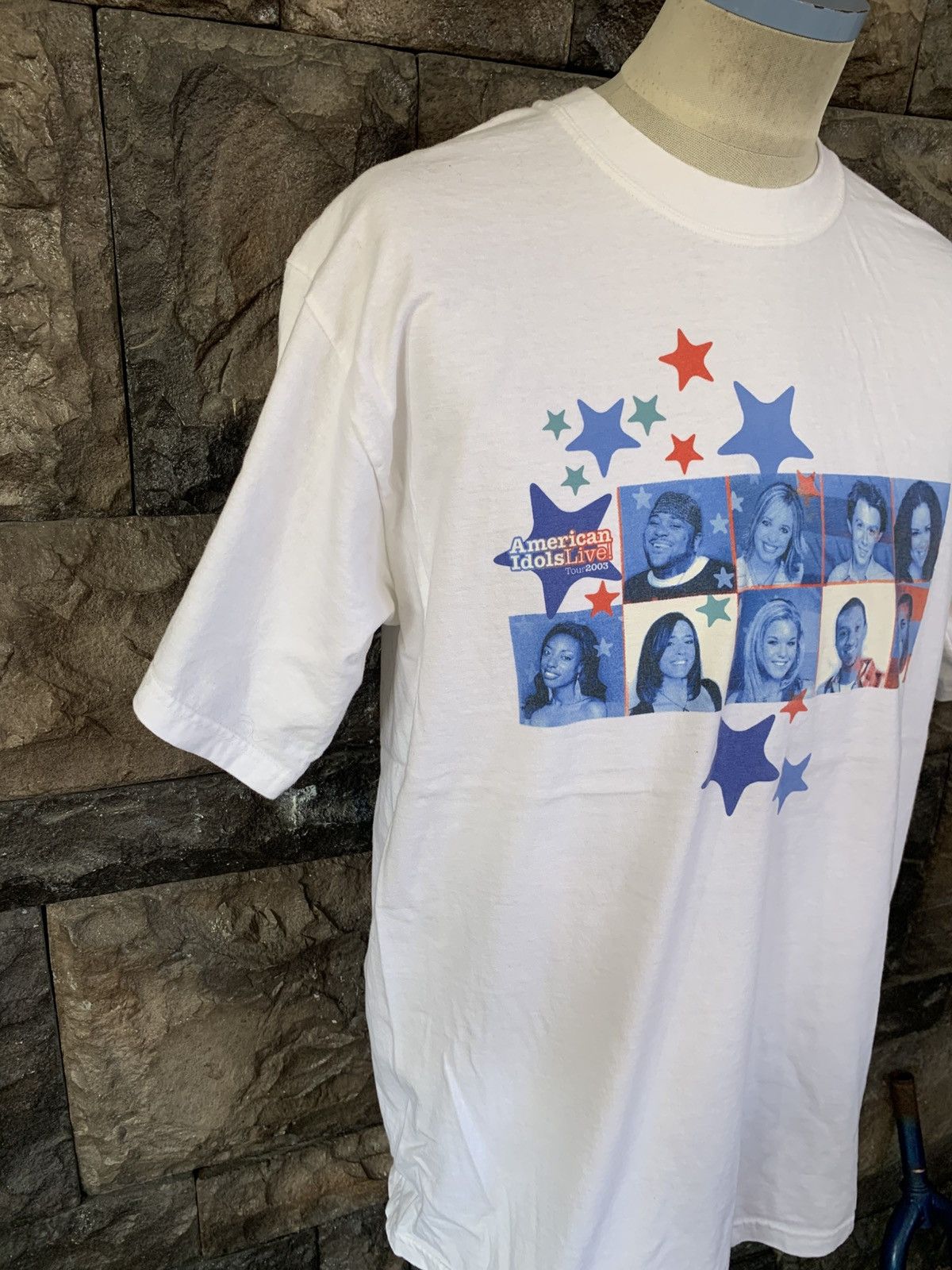 Vintage Vintage 2003 American Idols Live Tour T shirt Size US L / EU 52-54 / 3 - 4 Thumbnail