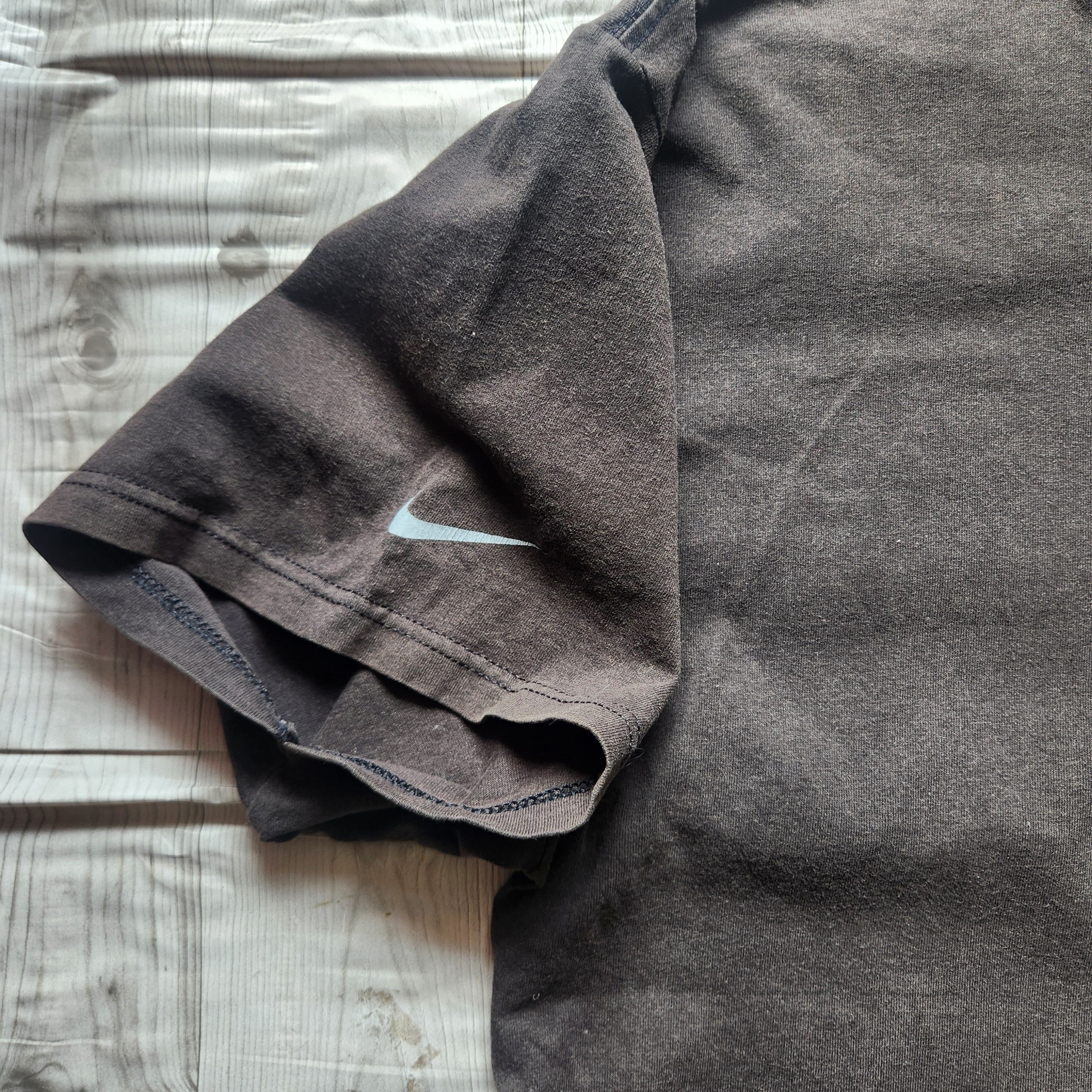 Nike × Vintage Vintage Faded Nike Air Big Logo TShirt Y2K Size US L / EU 52-54 / 3 - 13 Thumbnail
