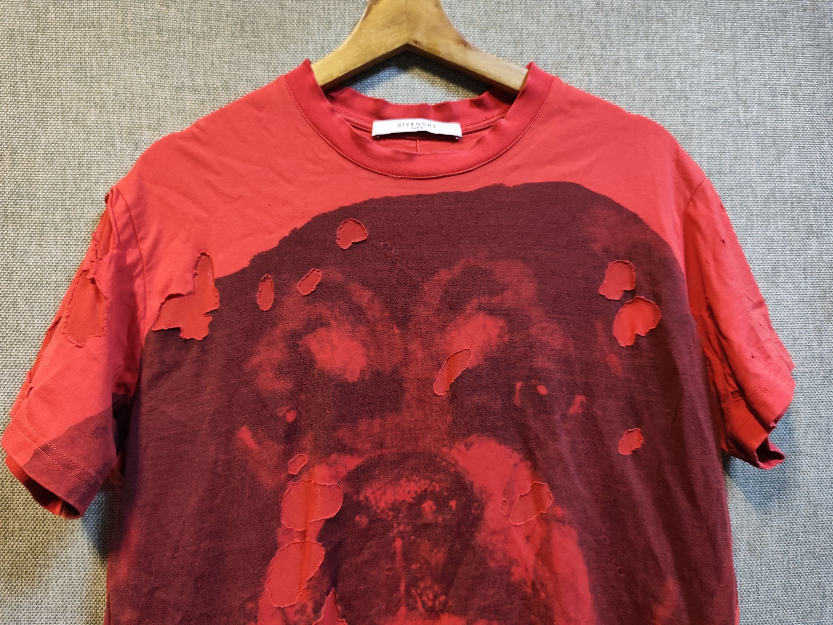 Givenchy Givenchy Rottweiler Red Distressed Tee Size US M / EU 48-50 / 2 - 4 Thumbnail