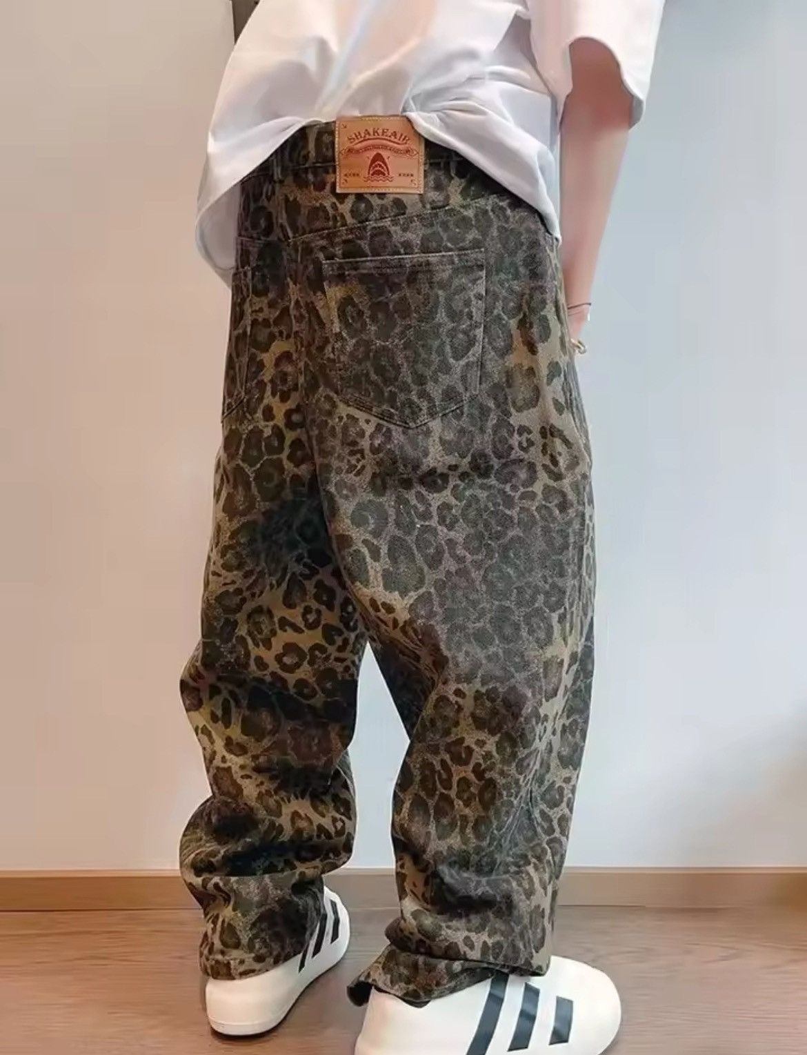 Japanese Brand × Vintage Leopard 🐆 Vintage Baggy Pants Size US 32 / EU 48 - 4 Thumbnail