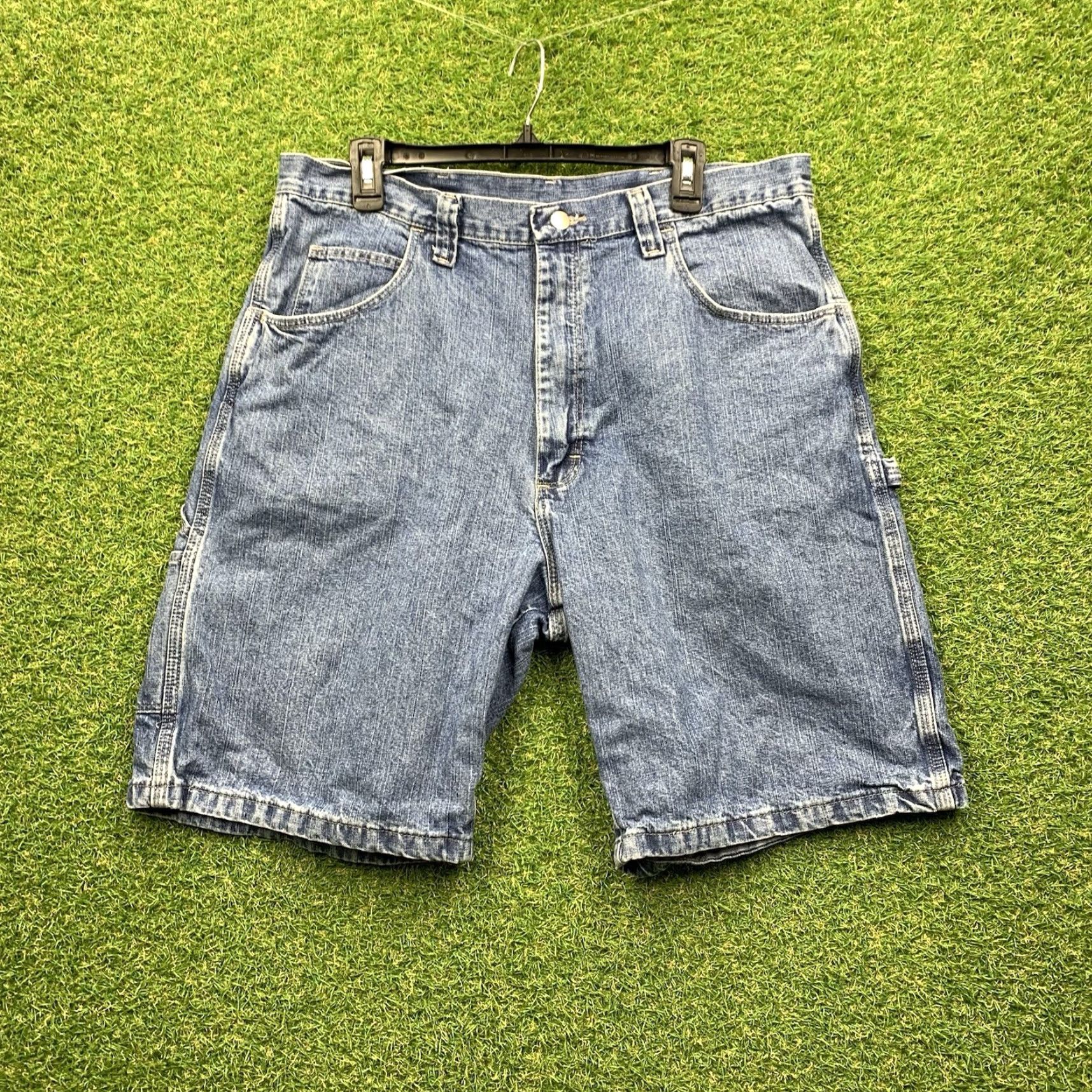 Wrangler VINTAGE Wrangler Carpenter Shorts Mens 36 Blue Denim 90s Classic Baggy Relaxed Mid Rise 5-Pocket Mens Jeans Shorts Size US 36 / EU 52 - 2 Thumbnail