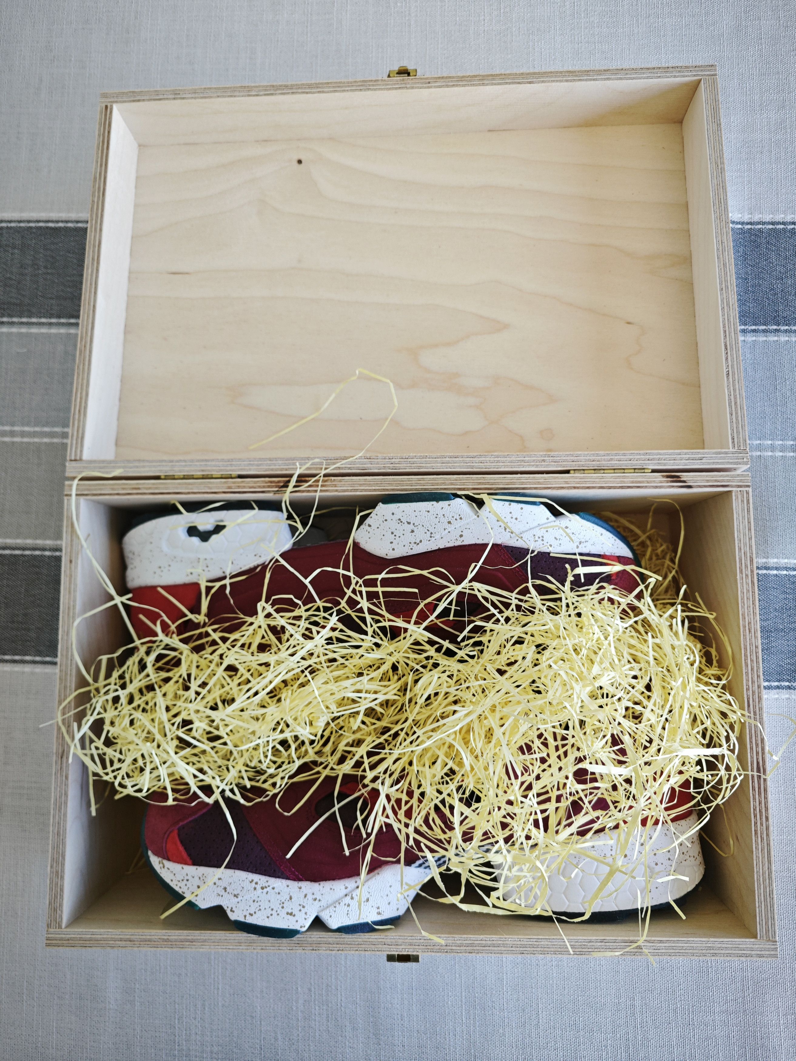 Reebok BRAND NEW! END x Reebok Insta Pump Fury “Claret” Special Box Size US 10 / EU 43 - 4 Thumbnail