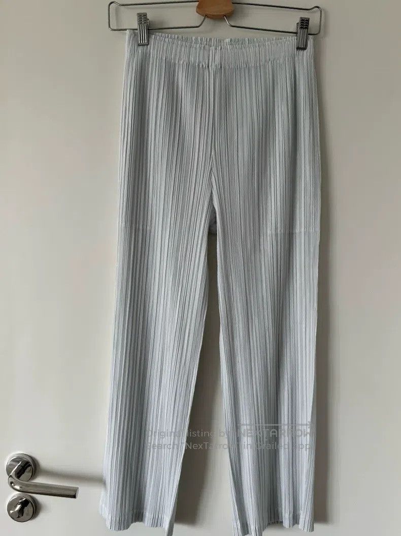 Issey Miyake Issey Miyake size:3 Ice White Pleated Straight-leg Pants Size 31" - 2 Thumbnail