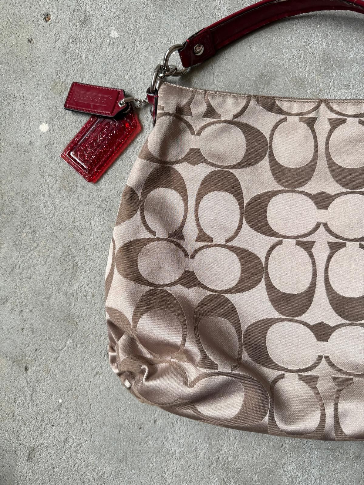 Coach Coach Signature Daisy Poppy Heart Shoulder Bag Beige/Red Size ONE SIZE - 9 Thumbnail