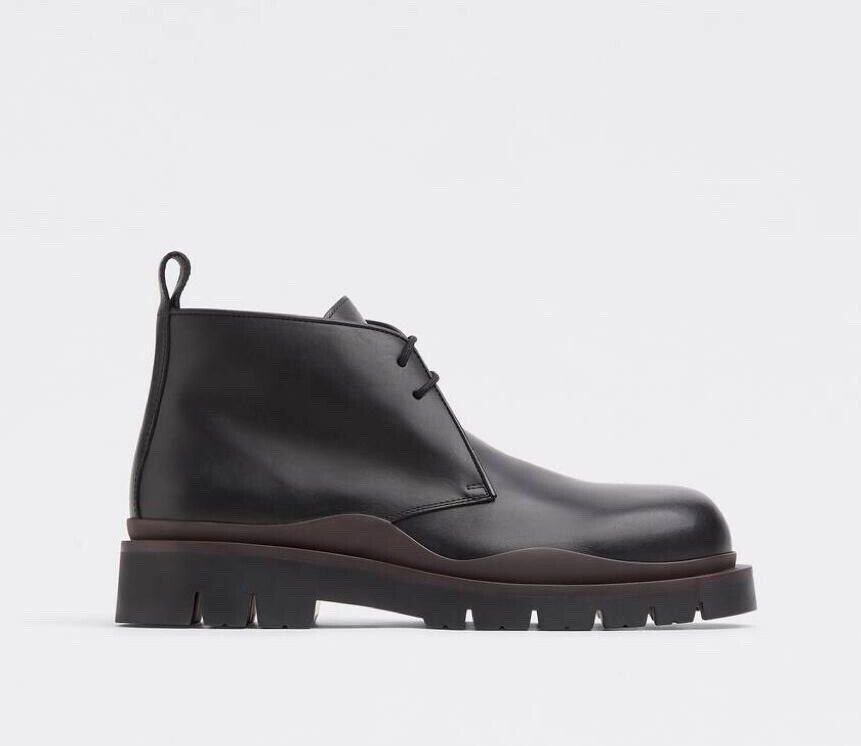 o1s1wg111023 Leather Boots in Black