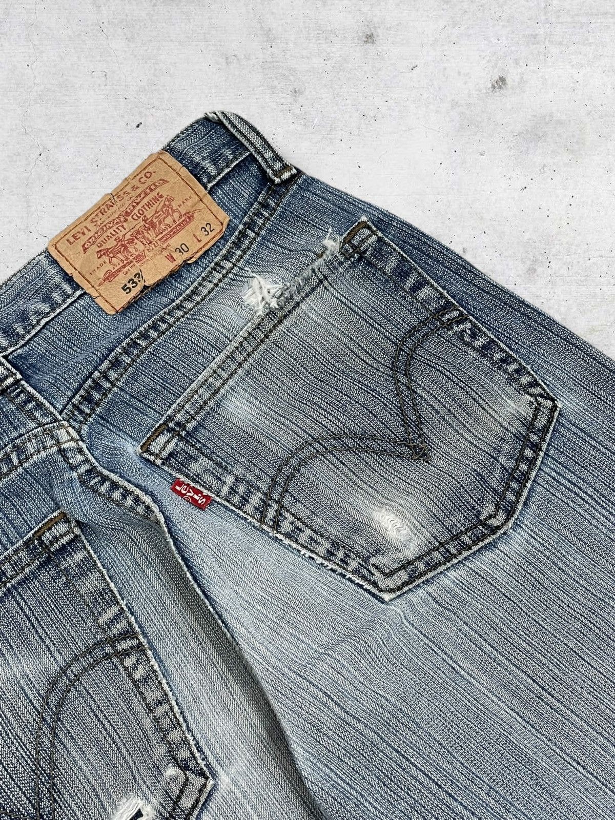 Levi's Vintage Clothing VINTAGE 533 LEVIS USA DESIGNER 90S OG OLD RIPPED BLUE DENIM Size US 28 / EU 44 - 15 Thumbnail