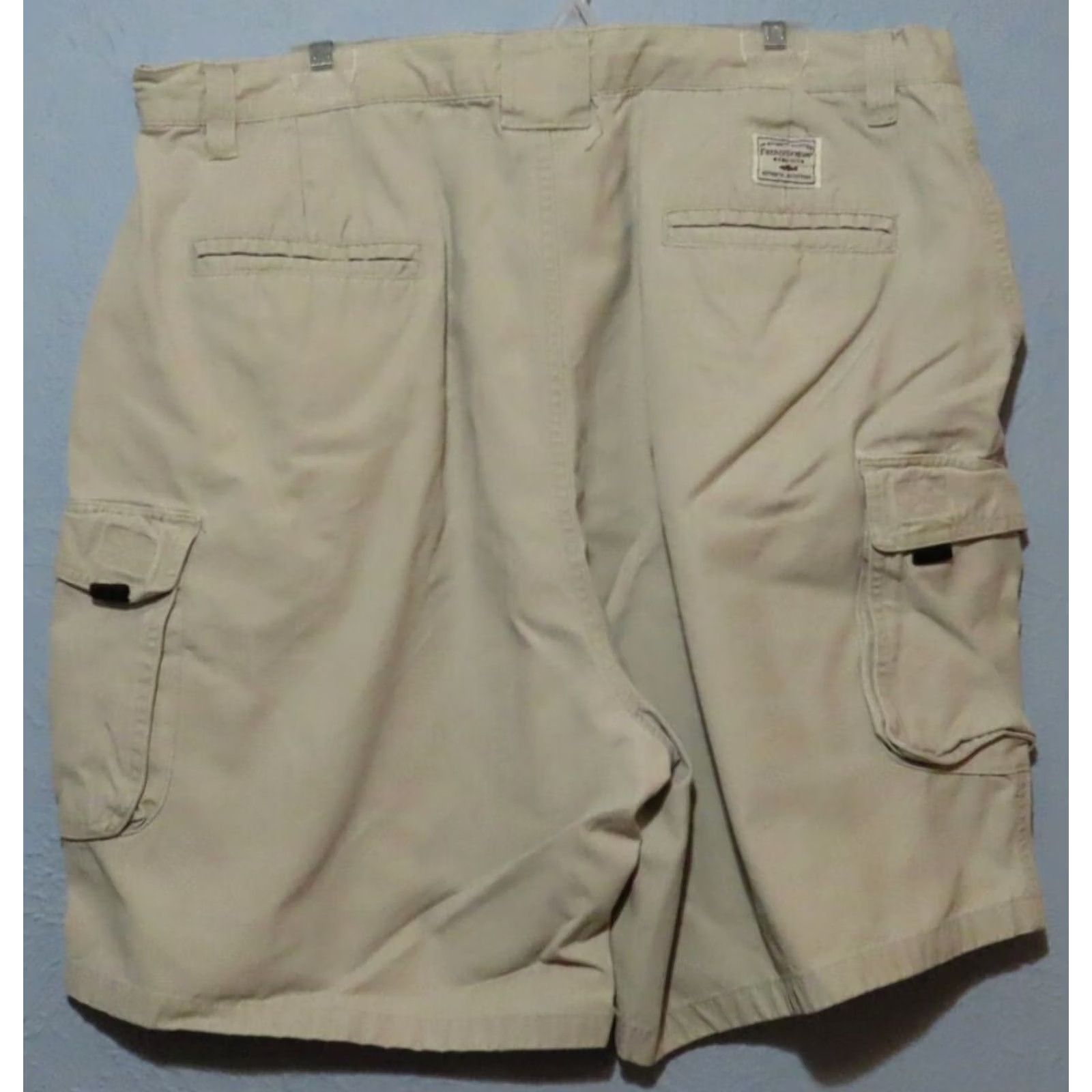 Vintage Field & Stream Men's Khaki Cargo Shorts 7" Inseam Size 40 Beige Nylon Cargo Pocket Flat Front Regular Waist 7" Inseam Summer Outdoor Mens Size US 40 / EU 56 - 5 Thumbnail