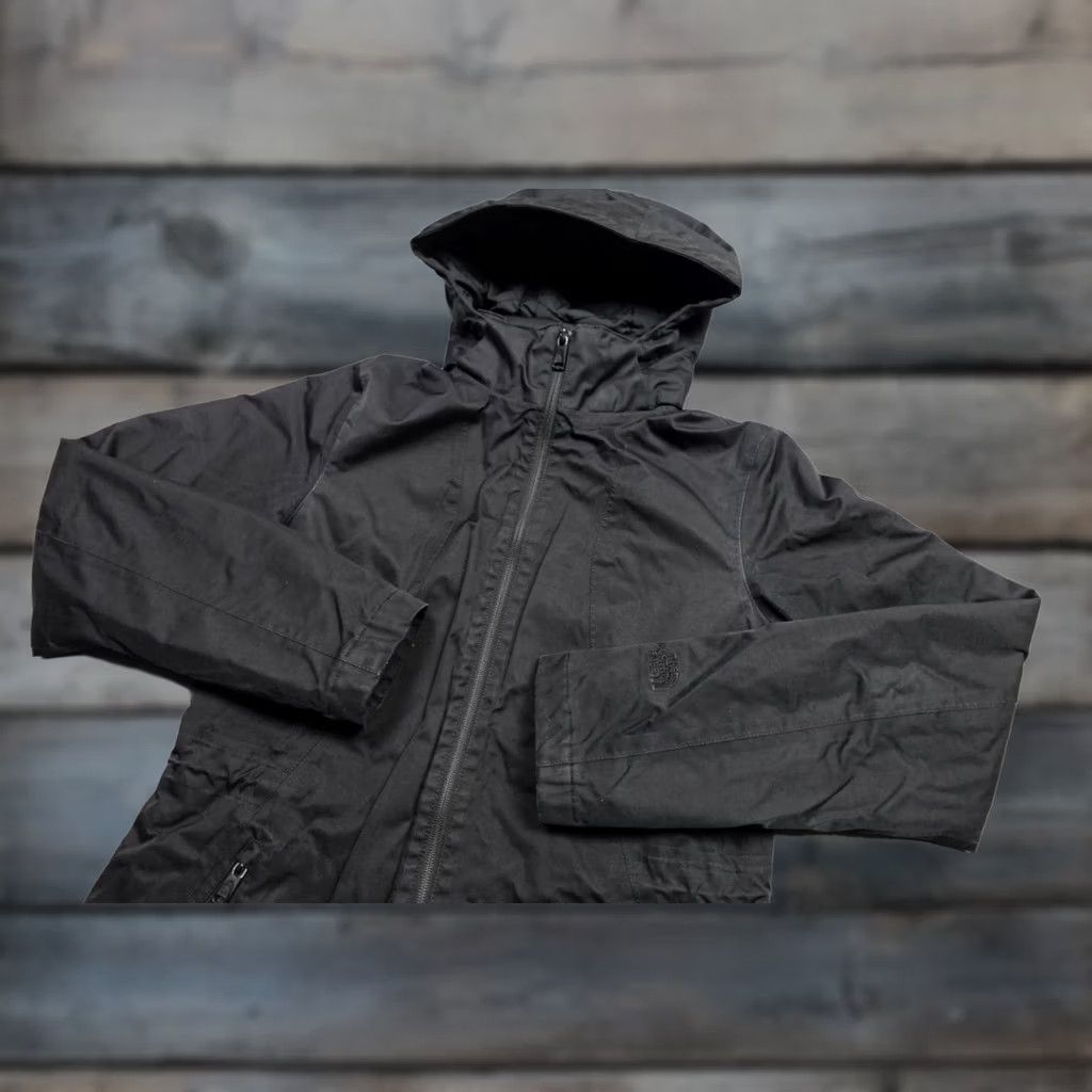 The North Face The North Face Windbreaker Jacket Womens Small Black Parka Coat Outdoors Size S / US 4 / IT 40 - 1 Thumbnail