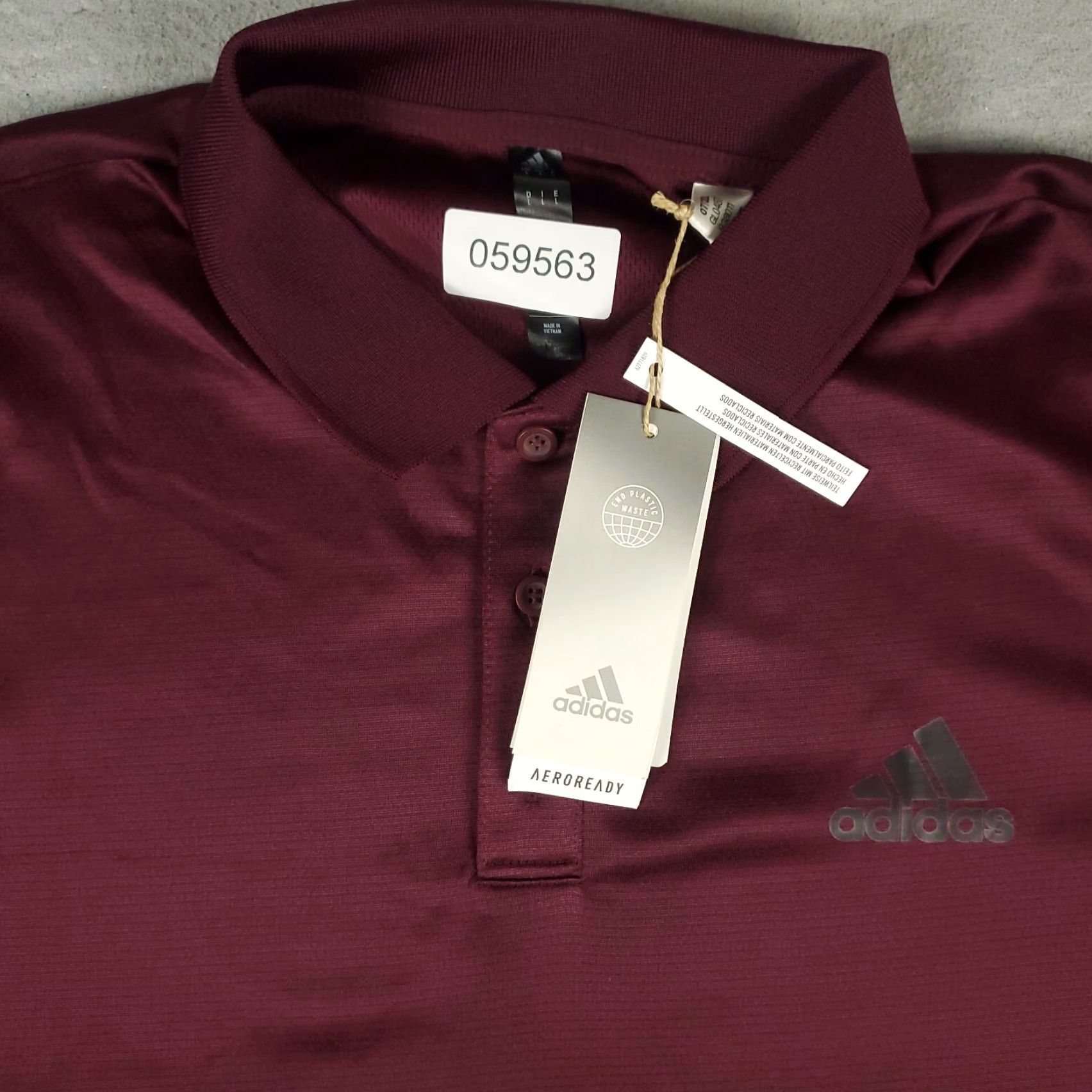 Adidas Adidas Polo Shirt Mens Large Maroon Golf Casual Short Sleeve Polo Shirt Mens Large Red Adidas Pattern Solid Button Logo Size US L / EU 52-54 / 3 - 2 Thumbnail