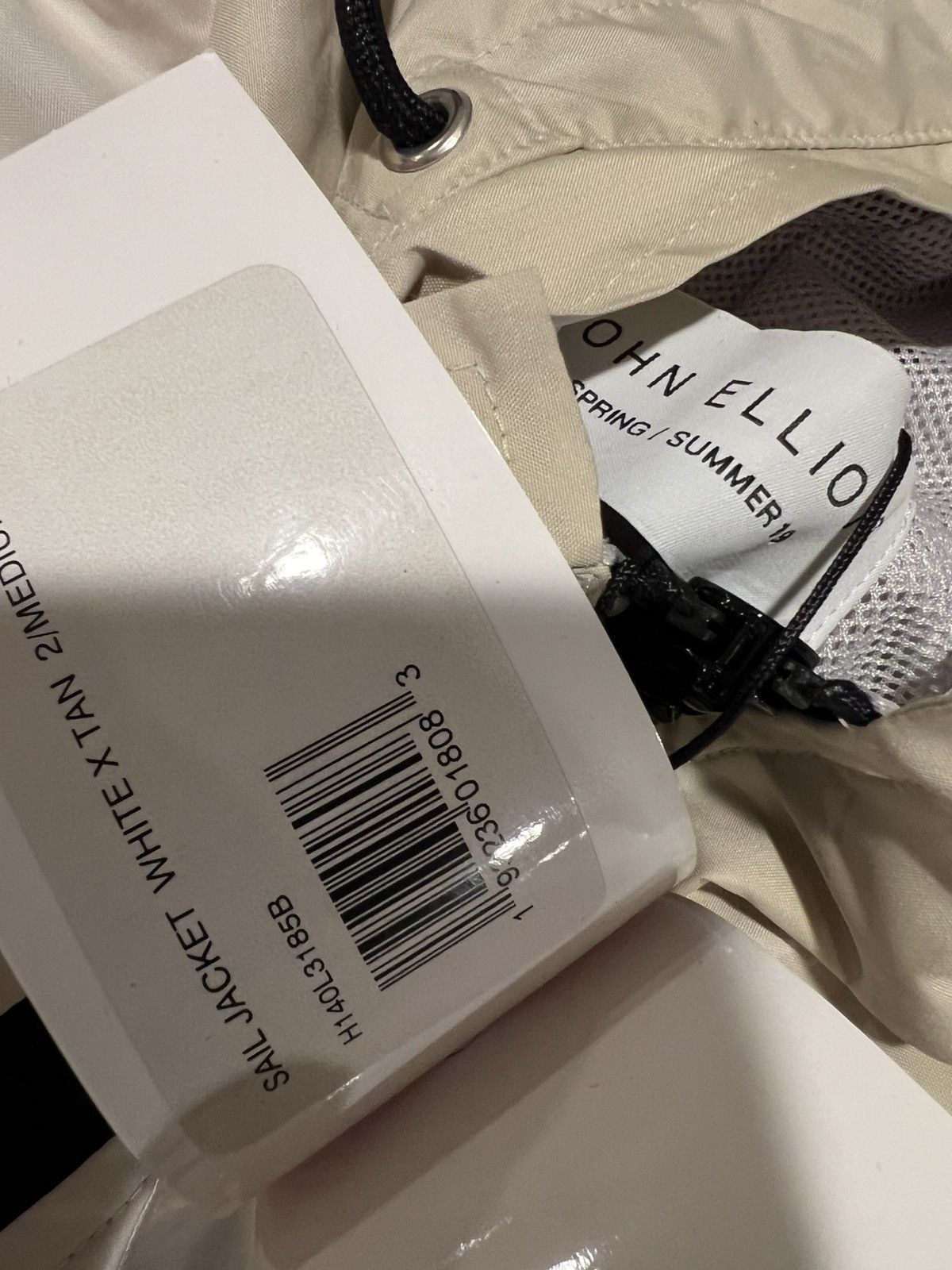 John Elliott John elliott mens rain windbreaker jacket. 2/M Size US M / EU 48-50 / 2 - 4 Thumbnail