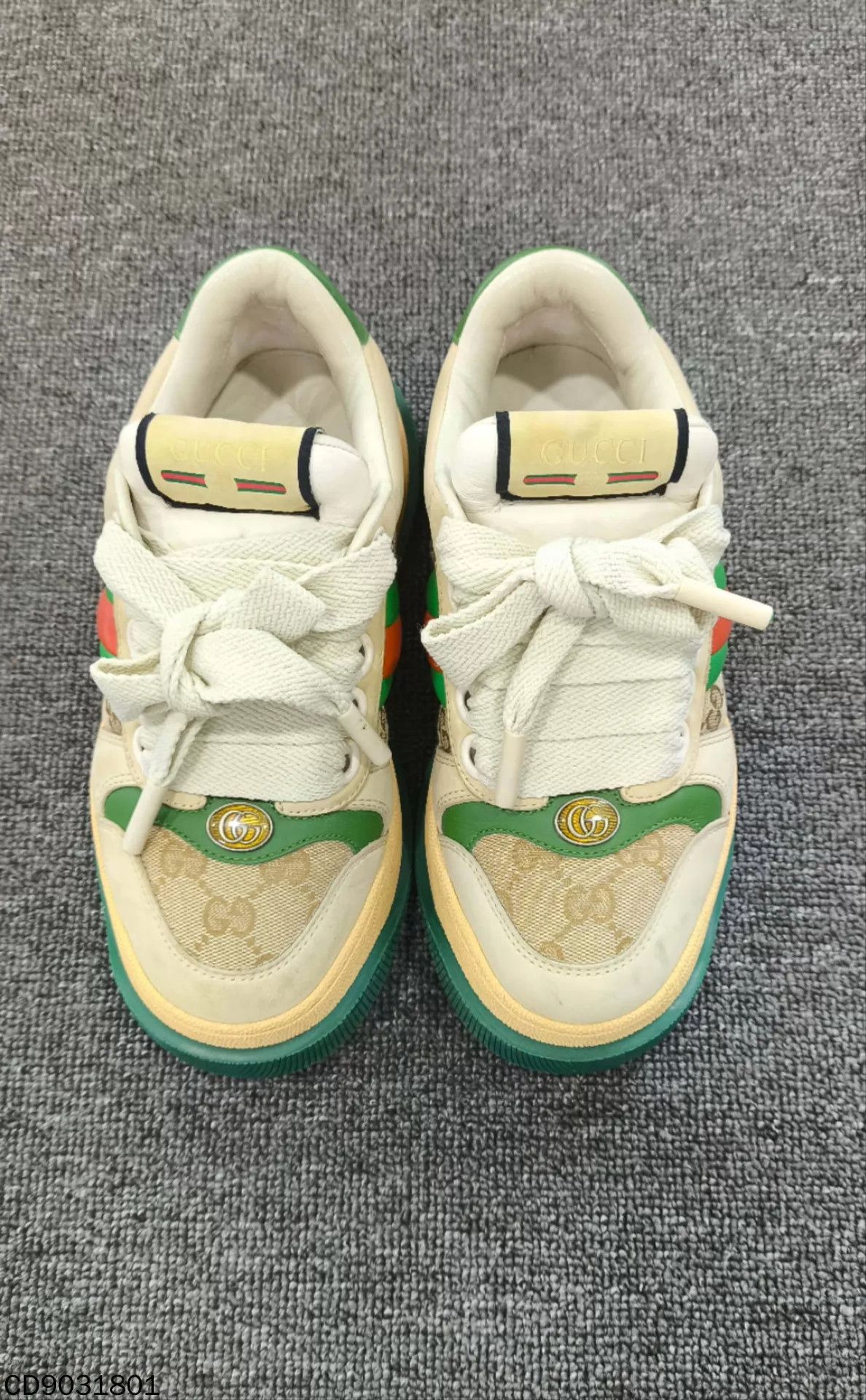 Gucci GUCCI GG Supreme Dirty Sneaker 98 New Women's 35.5 Size US 5 / IT 35 - 2 Thumbnail