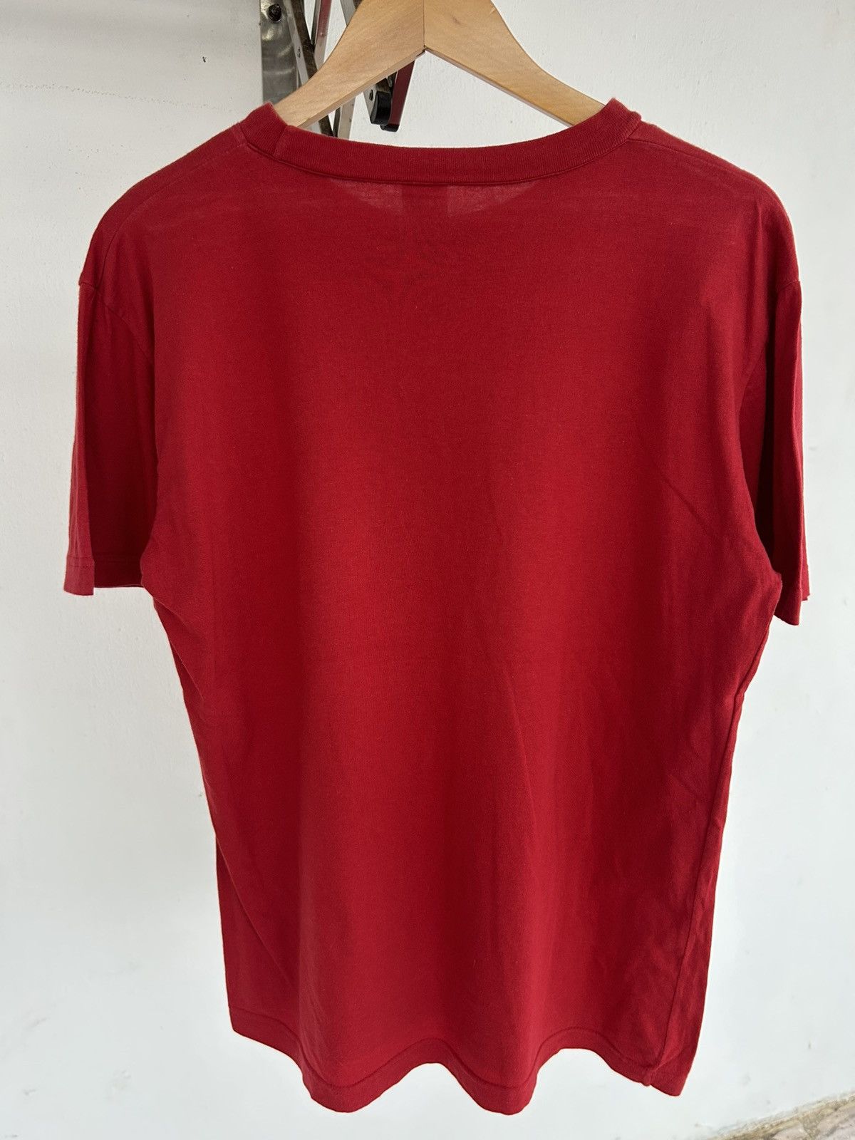 United Colors Of Benetton UCOB Periodic Table Red Tee Size US M / EU 48-50 / 2 - 2 Thumbnail