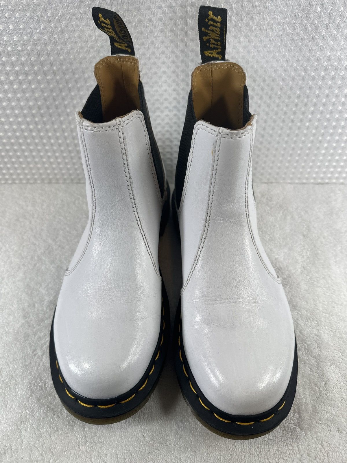 Other Doc Martens 2676 White Leather Chelsea Boots Size US 6 / IT 36 - 5 Thumbnail