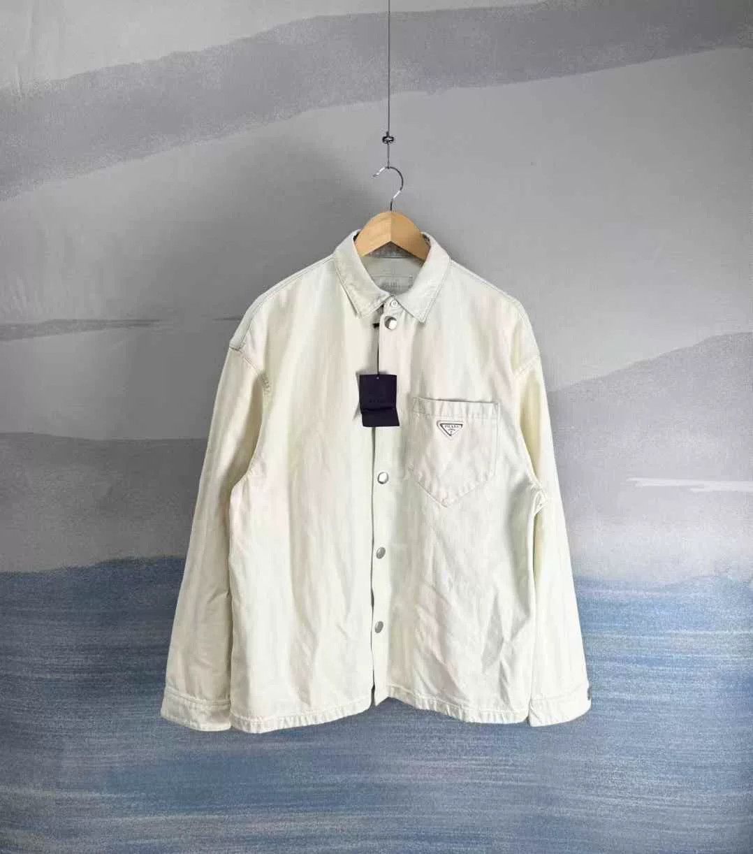 Prada Prada Beige Denim Jacket with Triangle Logo Size US M / EU 48-50 / 2 - 1 Thumbnail
