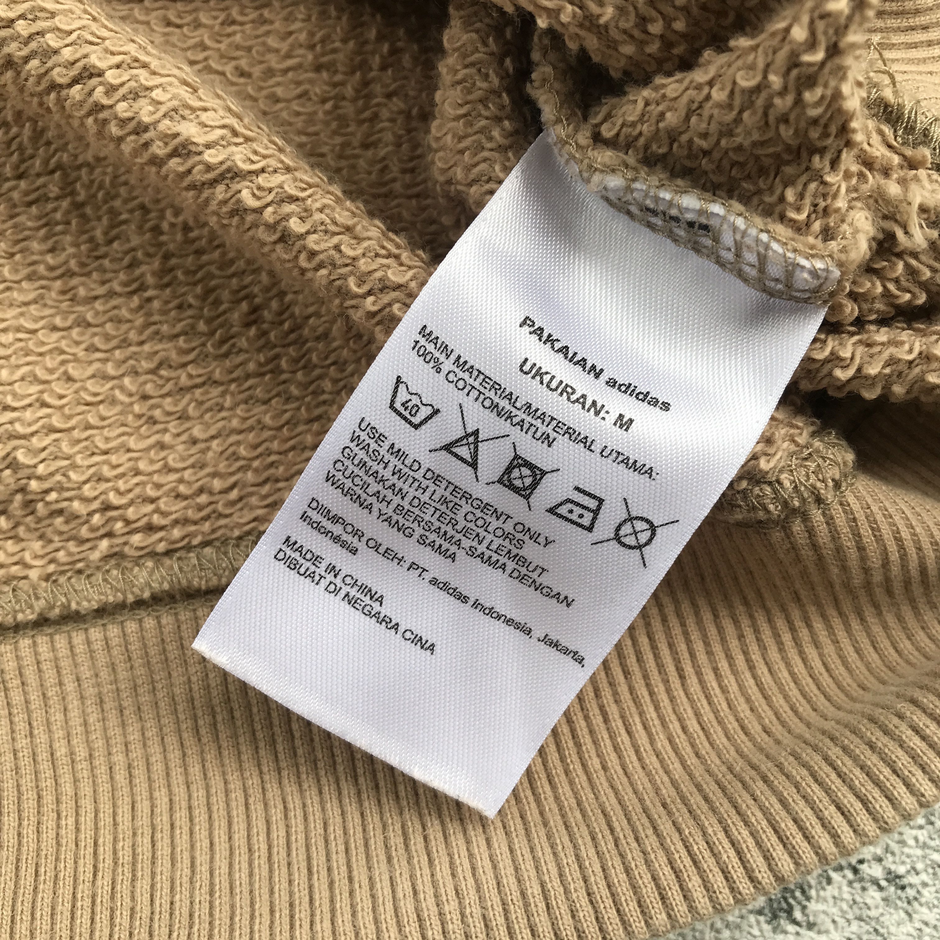 Neighborhood Adidas Originals x Neighborhood Hoodie Japan. Not Mastermind Size US M / EU 48-50 / 2 - 7 Thumbnail