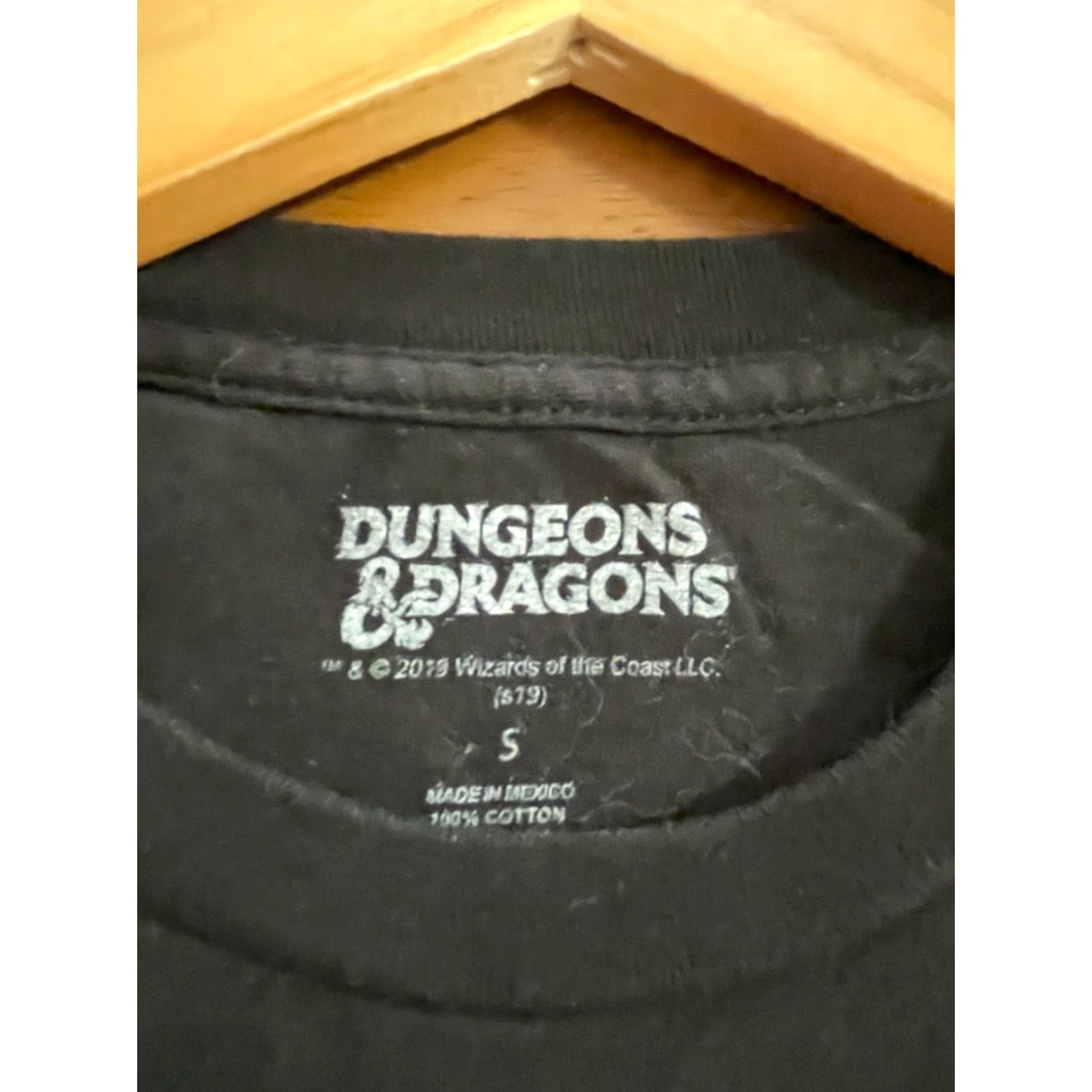 Vintage Dungeons & Dragons D&D T-shirt Black Purple Size S Men Graphic Crew Neck Short Sleeve 100% Cotton Regular Fit Image Dragon Logo Size US S / EU 44-46 / 1 - 4 Thumbnail