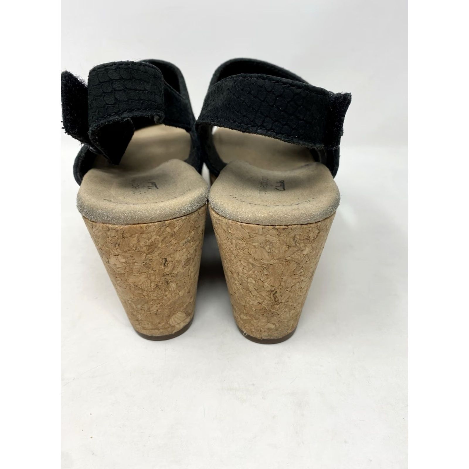 Clarks Clarks Wedge Sandals Sandal Women Black Leather Upper Hook & Loop Adjustable Strap Cushioned Comfort 9.5W Modern Clarks Collection Sandal Size 9.5US Size US 10 / IT 40 - 5 Thumbnail