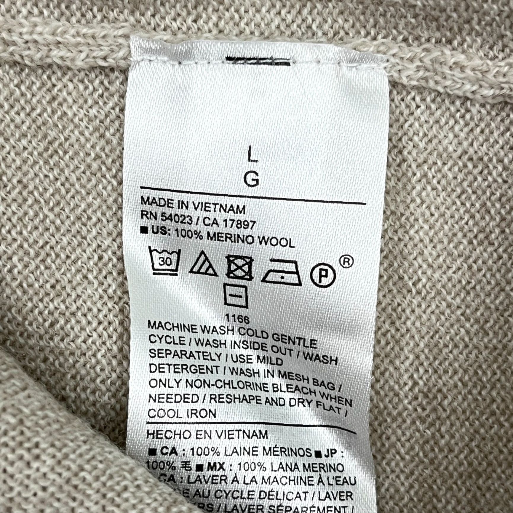 Banana Republic Banana Republic Sweater Mens L Sand Brown Merino Wool V-Neck Pullover Academia Size US L / EU 52-54 / 3 - 3 Thumbnail