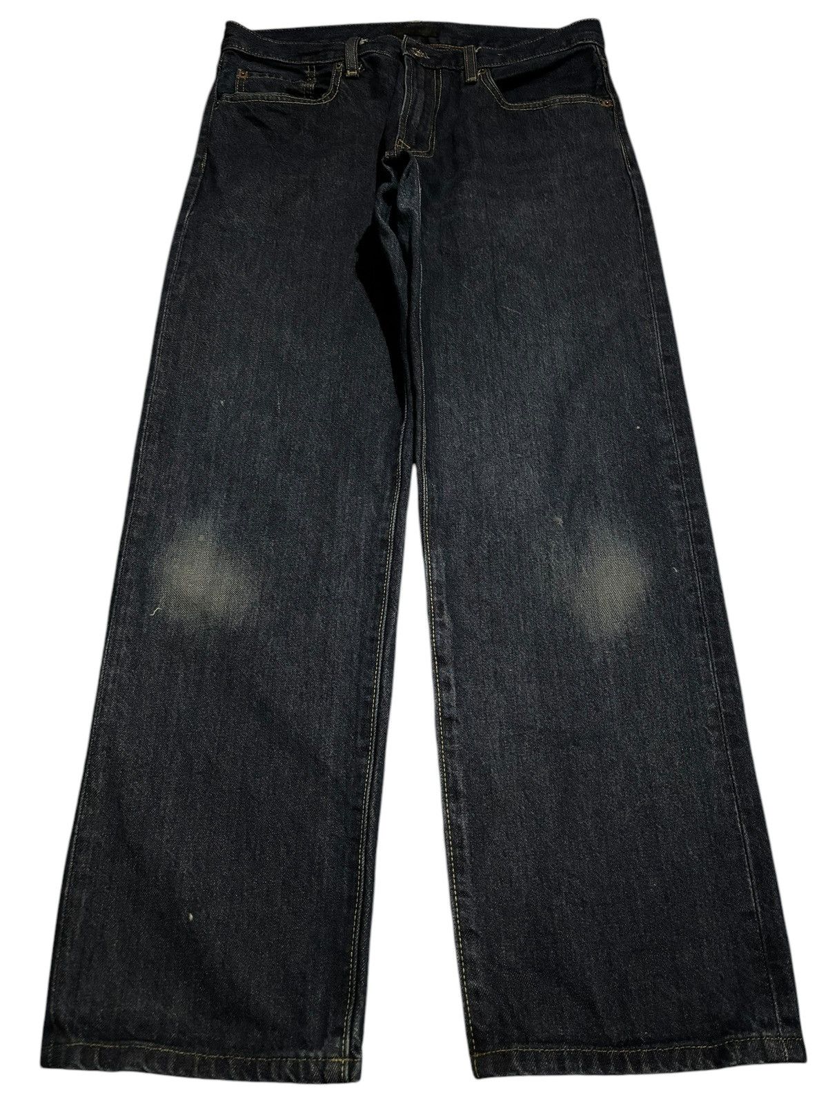 Japanese Brand × Jun Takahashi Uniqlo Faded Distressed Back Pocket Thick Jeans Denim Size US 32 / EU 48 - 1 Thumbnail