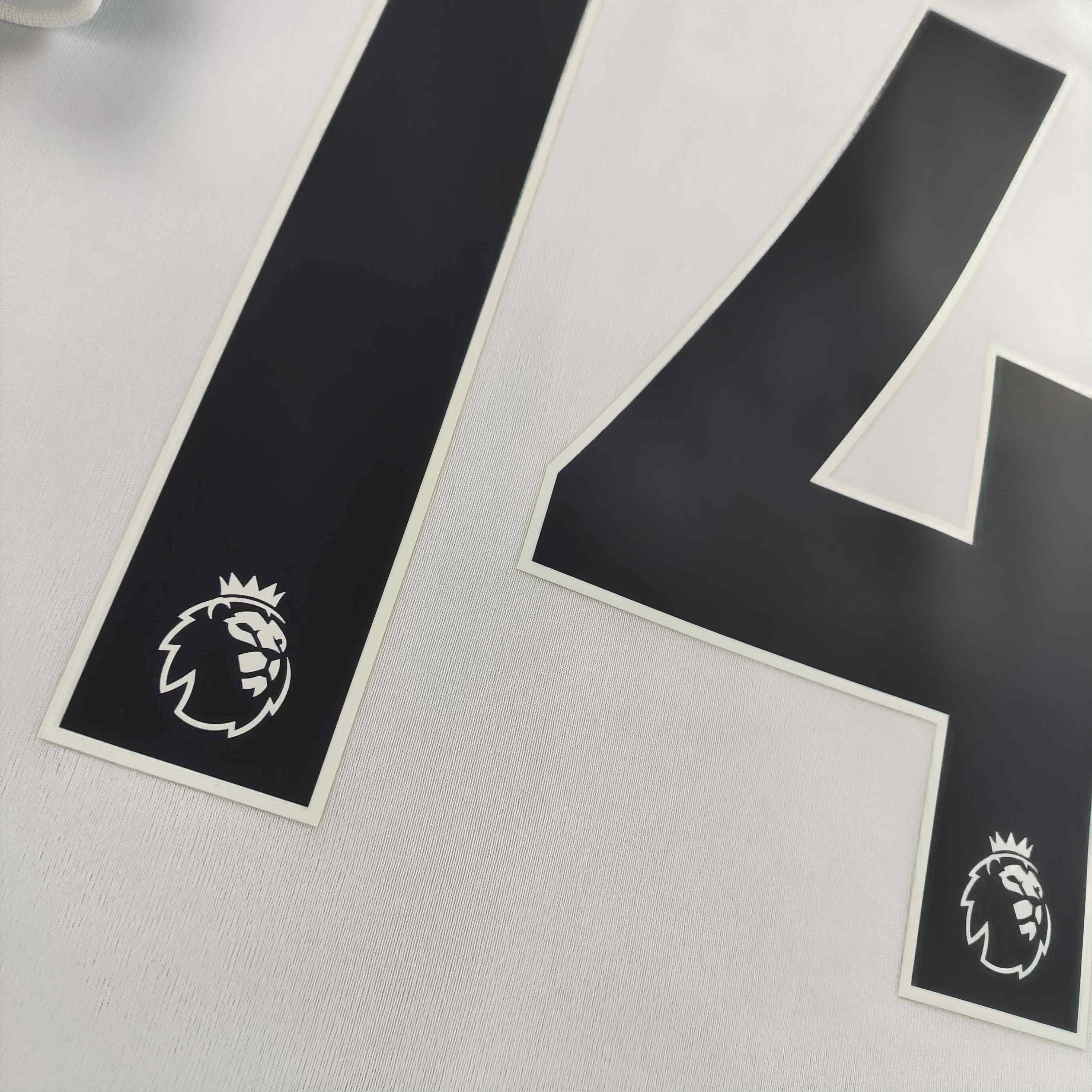 Castore Newcastle United 22-23 Castore third Isak football jersey XL Size US XL / EU 56 / 4 - 9 Thumbnail