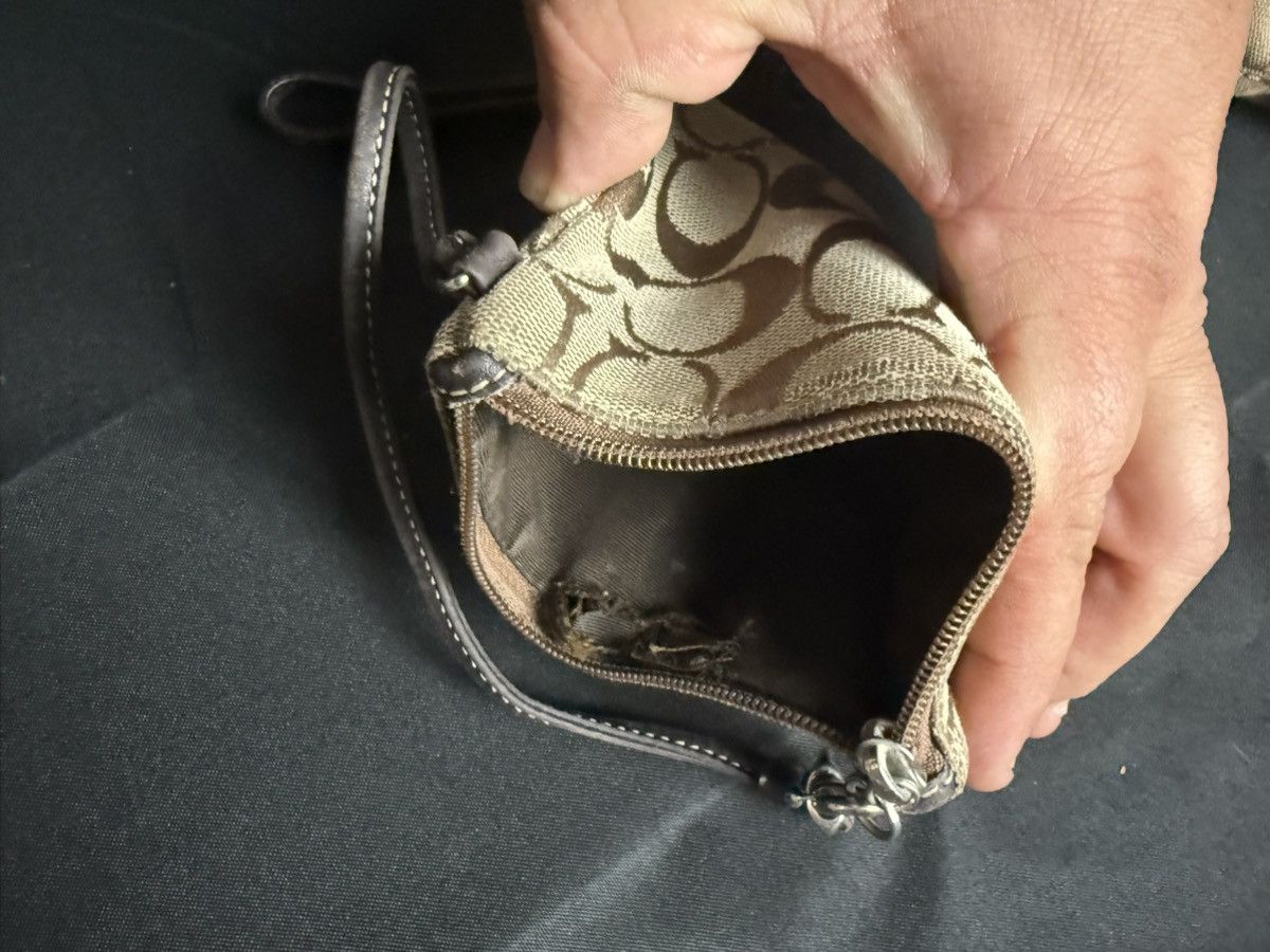 Coach Beautiful Crossbody Coach Shoulder Bag With Coach Wristlet Size ONE SIZE - 9 Thumbnail