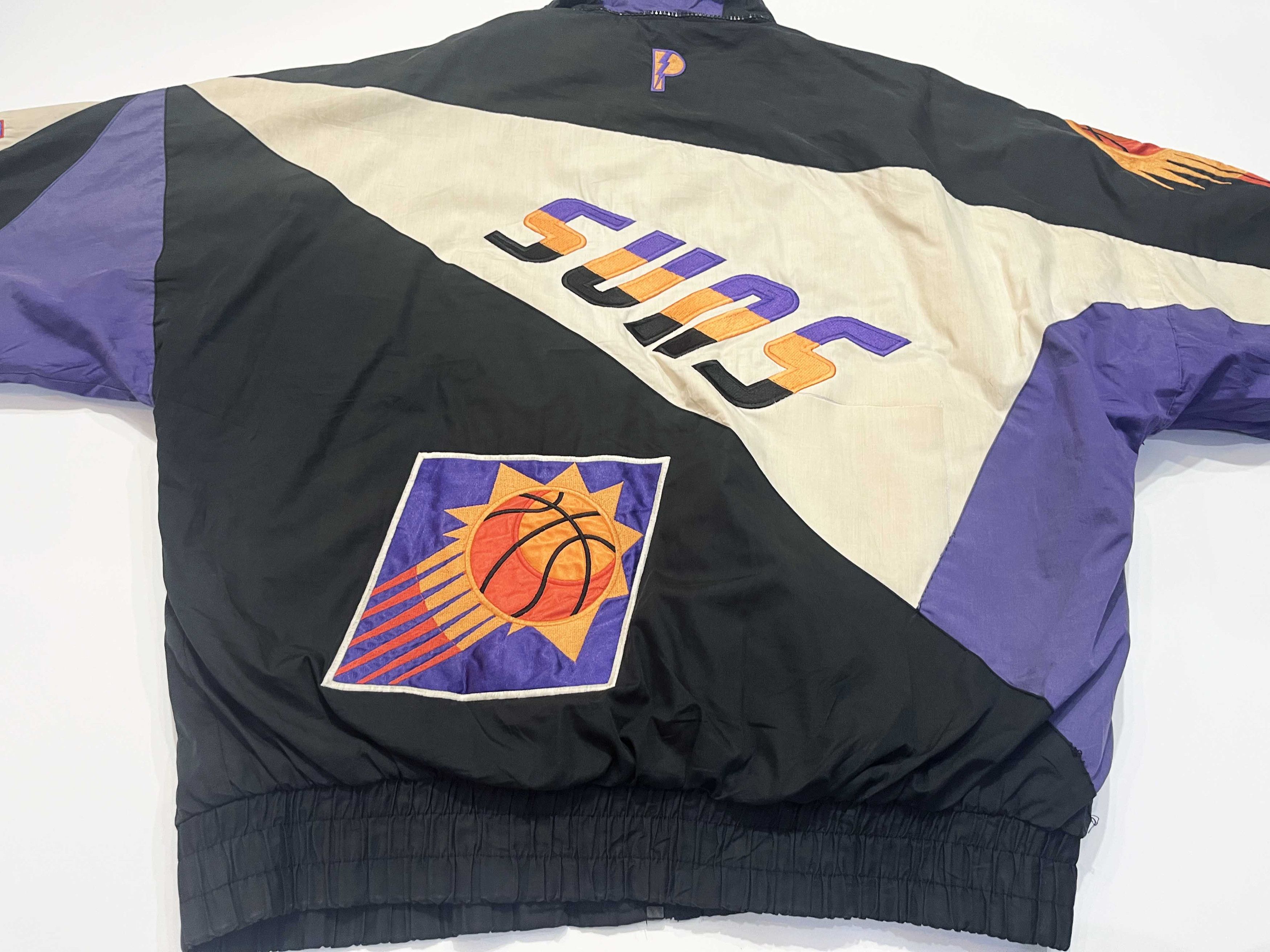Pro Player Vintage Pro Player Phoenix Suns NBA Full Zip Puffer Jacket Size US L / EU 52-54 / 3 - 9 Thumbnail