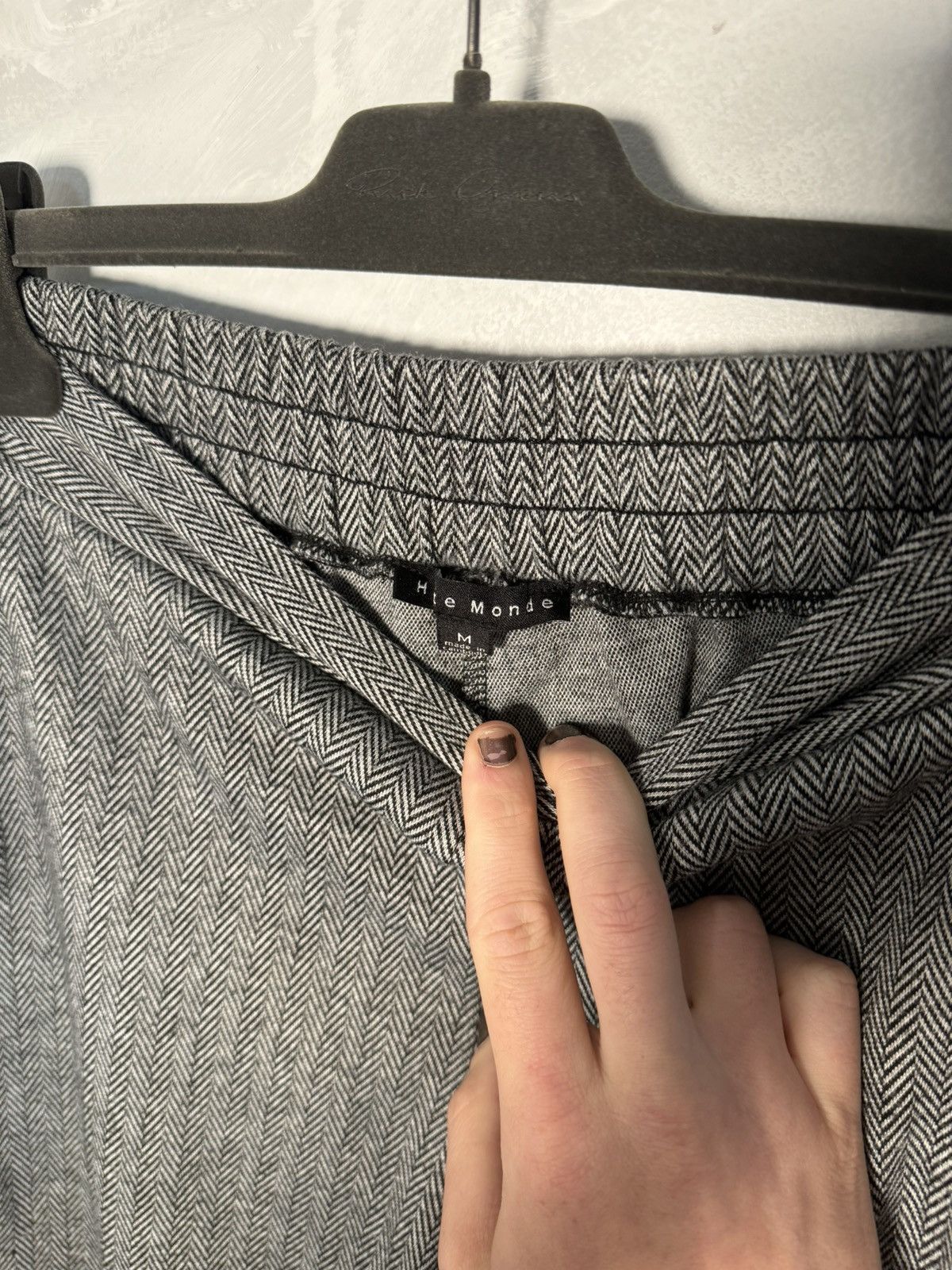 Vintage Haute Monde Light Grey Women's Trousers With Bondage Straps Size 31" - 3 Thumbnail