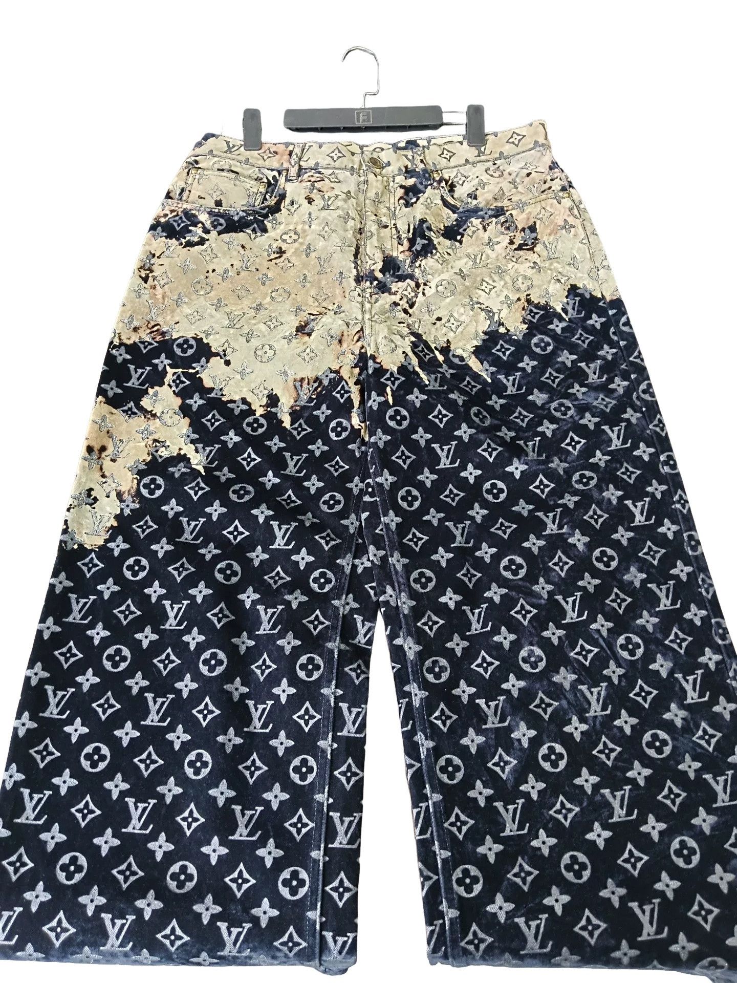 Louis Vuitton Louis Vuitton Fire Cloud Monogram Denim US 34 Size US 34 / EU 50 - 1 Thumbnail