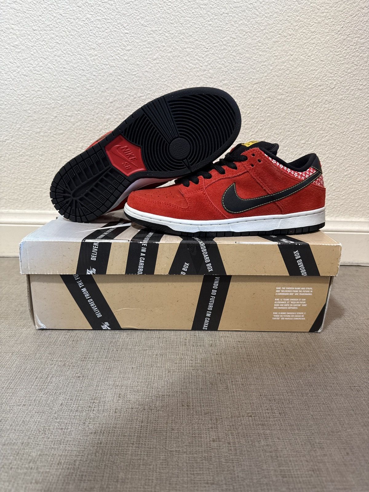 Nike SB Nike Dunk Low Premium SB Firecracker size 6 Size US 6 / EU 39 - 1 Thumbnail
