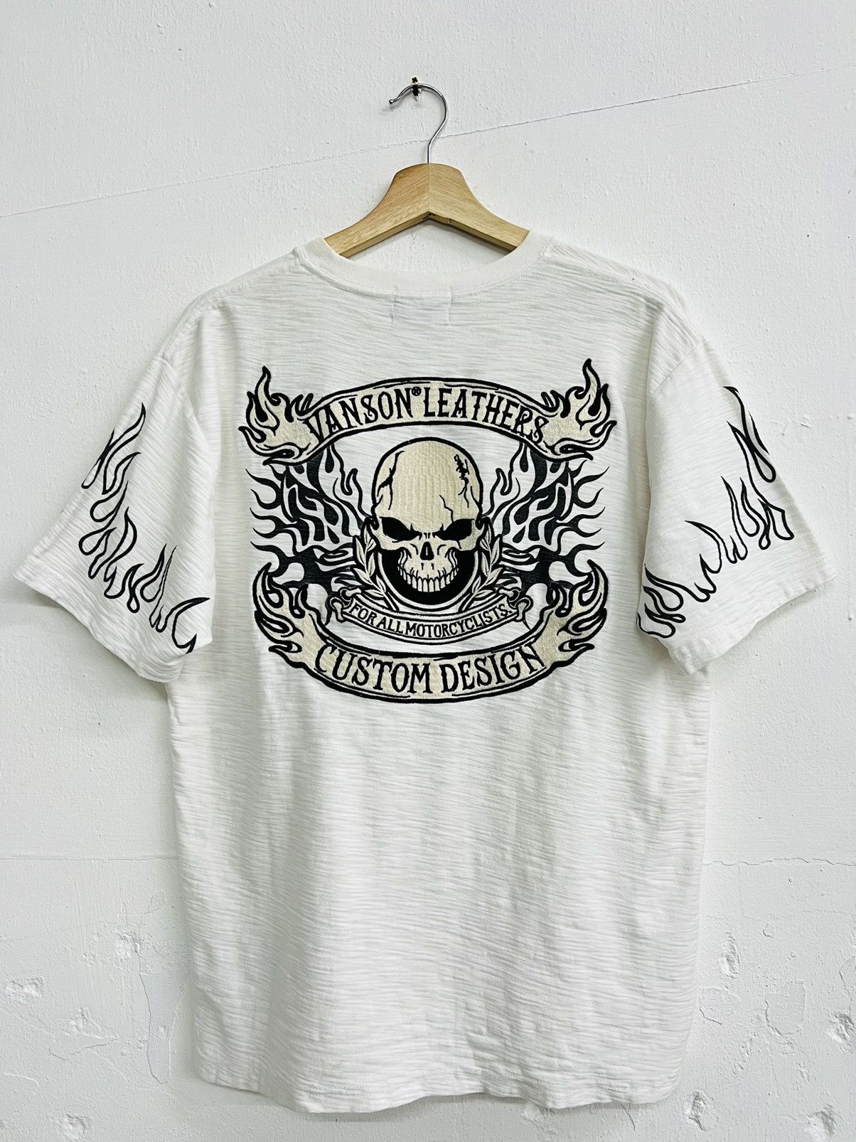 Japanese Brand Vanson Leather Embroided Skull Tee Size US L / EU 52-54 / 3 - 13 Thumbnail
