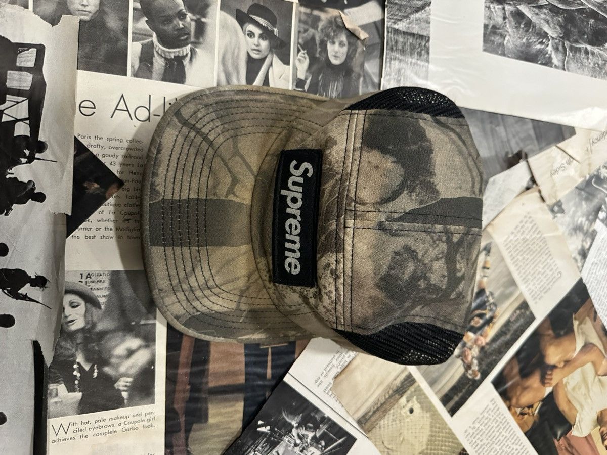 Other Supreme Camo Camp Hat Size ONE SIZE - 9 Thumbnail