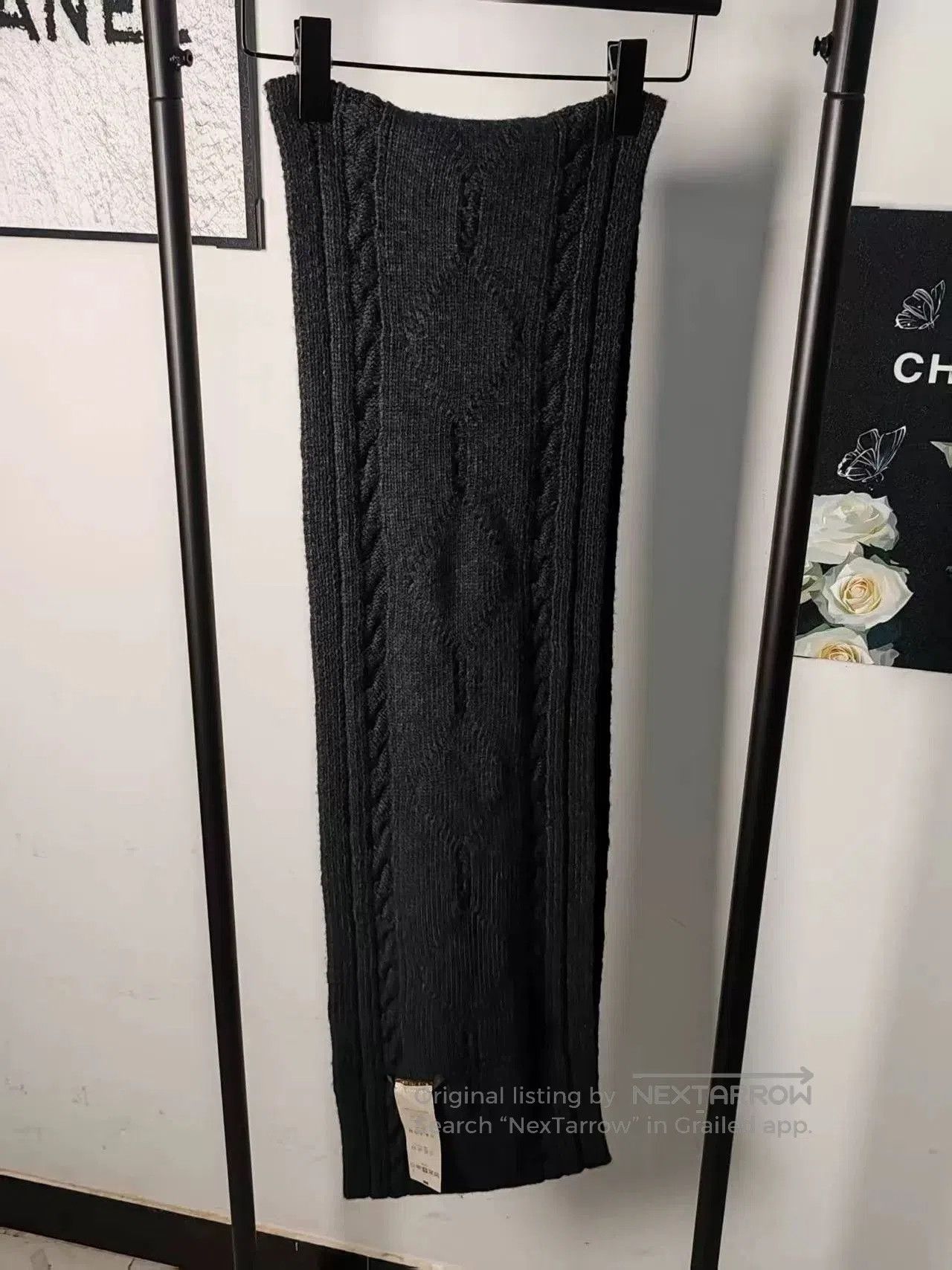 Louis Vuitton Authentic LV Wool Scarf in Black. Size ONE SIZE - 2 Thumbnail
