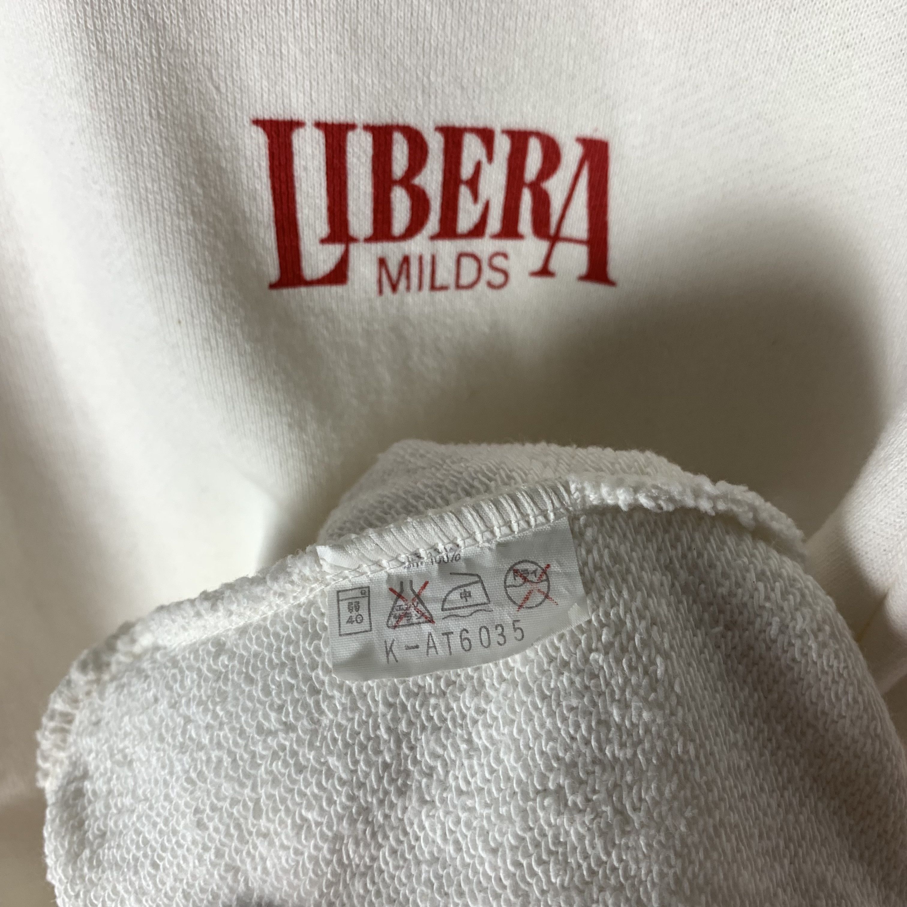 Vintage Vintage Libera Milds Cigarettes Sweatshirt Crewneck Size US M / EU 48-50 / 2 - 5 Thumbnail