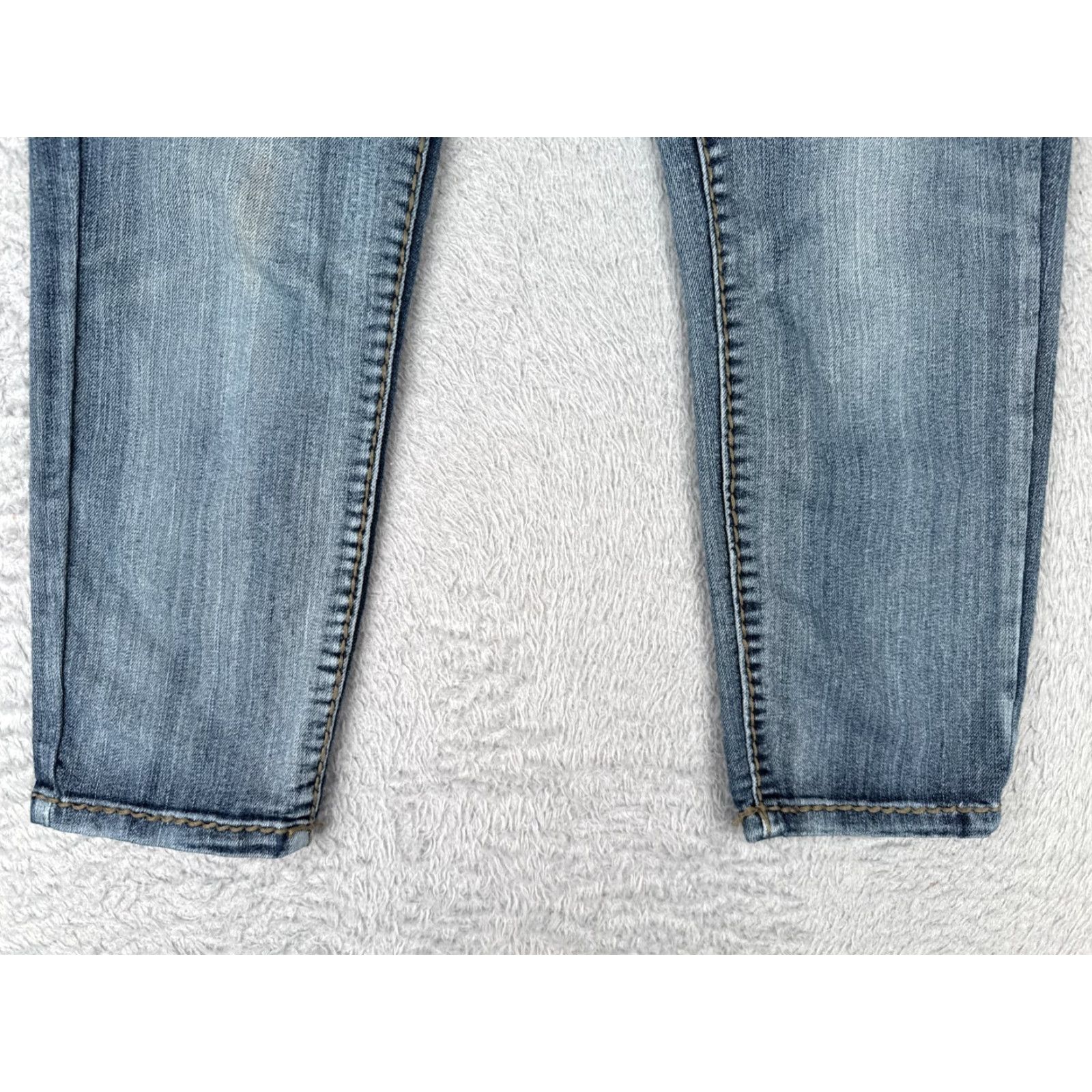 Vintage Rue21 Jeans Juniors 32x23 Blue Denim Crop Straight Leg Distressed Low Cotton Size 28" / US 6 / IT 42 - 2 Thumbnail